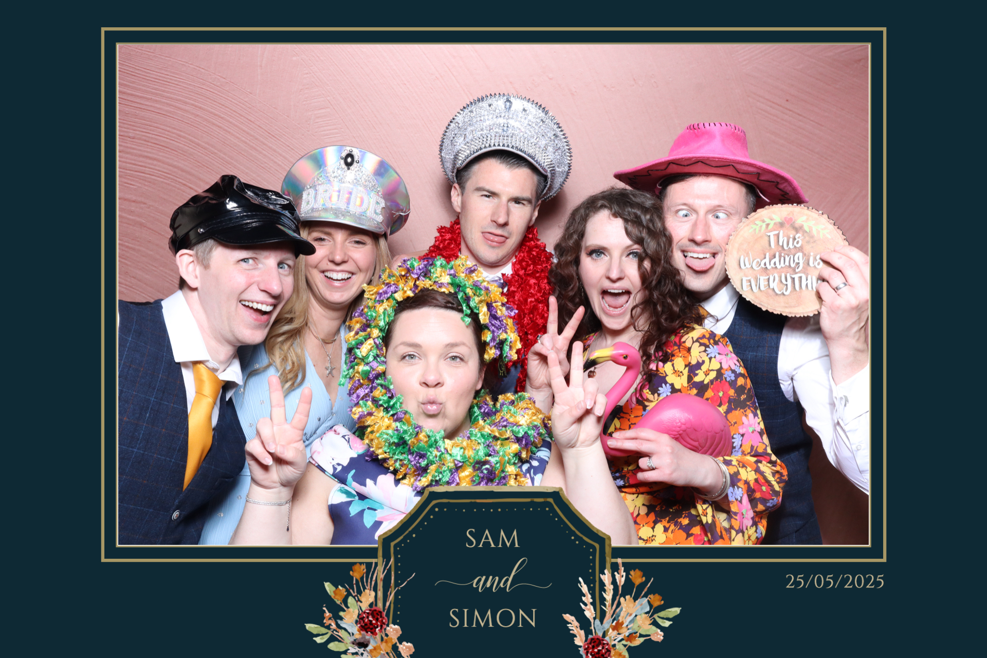 Sam & Simon  | View more photos from the event at gallery.magicimages.uk/u/MagicImages/Sam-Simon