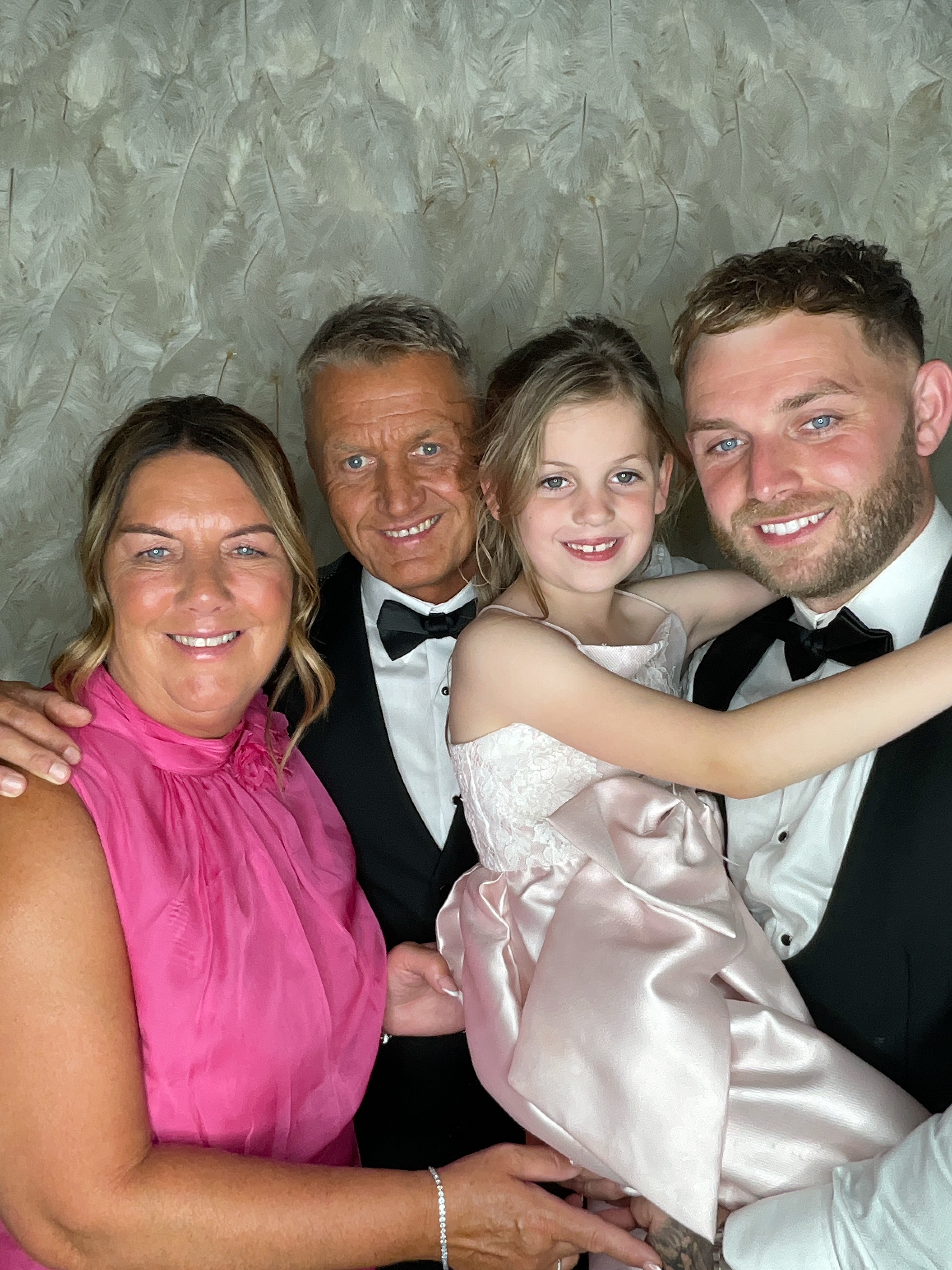 The Hunts  | View more photos from the event at gallery.magicimages.uk/u/MagicImages/The-Hunts