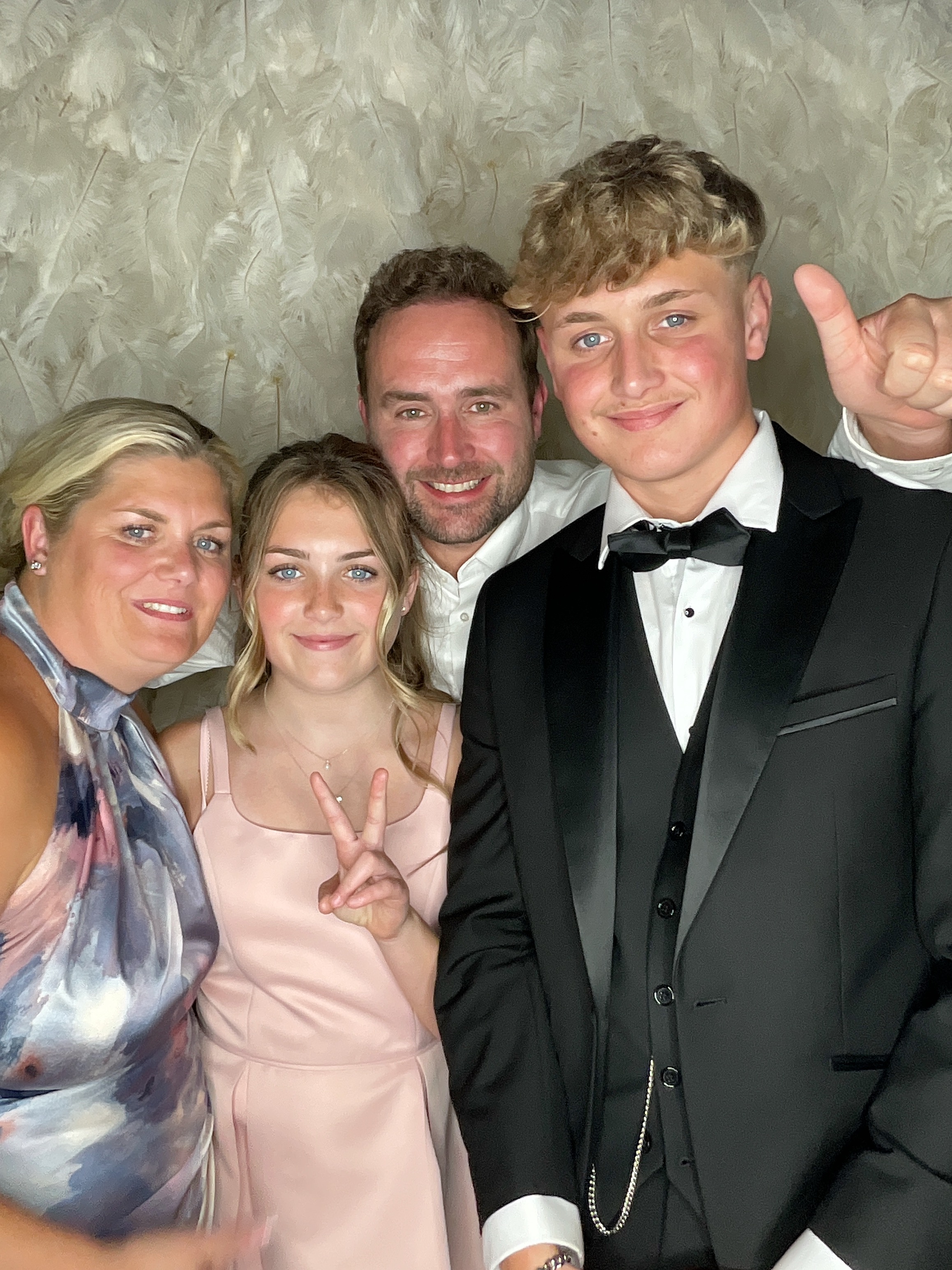The Hunts  | View more photos from the event at gallery.magicimages.uk/u/MagicImages/The-Hunts