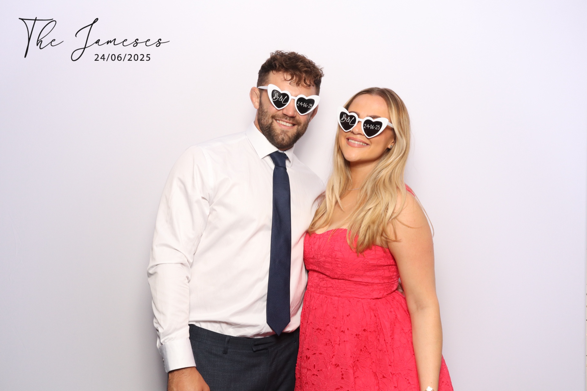 The Jameses  | View more photos from the event at gallery.magicimages.uk/u/MagicImages/The-Jameses