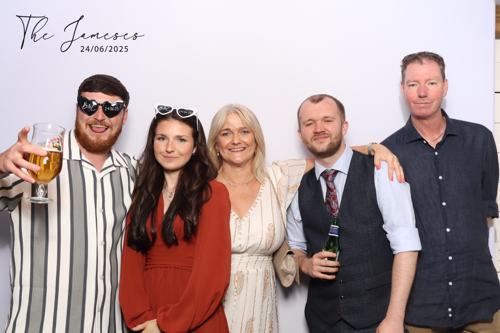 The Jameses  | View more photos from the event at gallery.magicimages.uk/u/MagicImages/The-Jameses