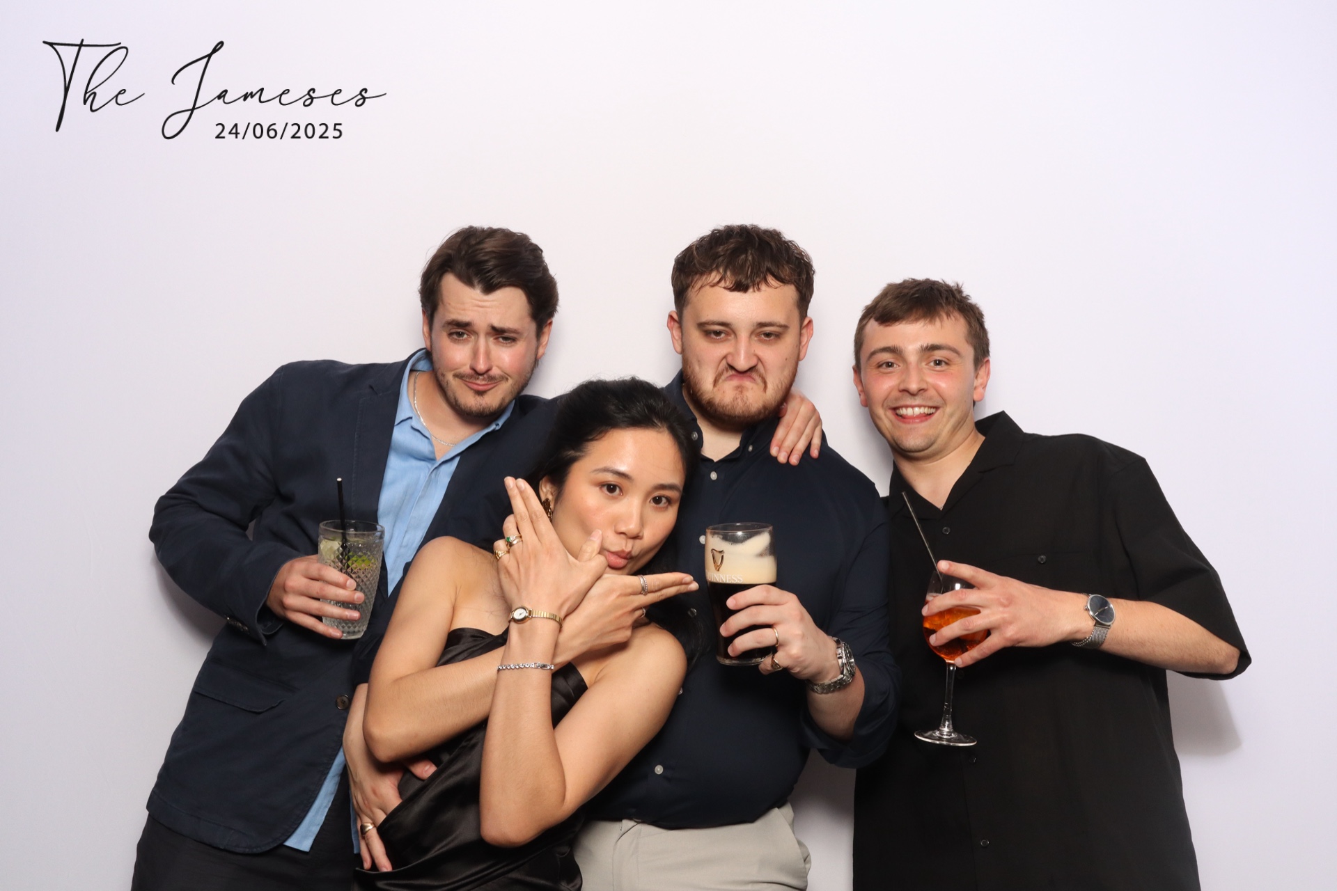 The Jameses  | View more photos from the event at gallery.magicimages.uk/u/MagicImages/The-Jameses