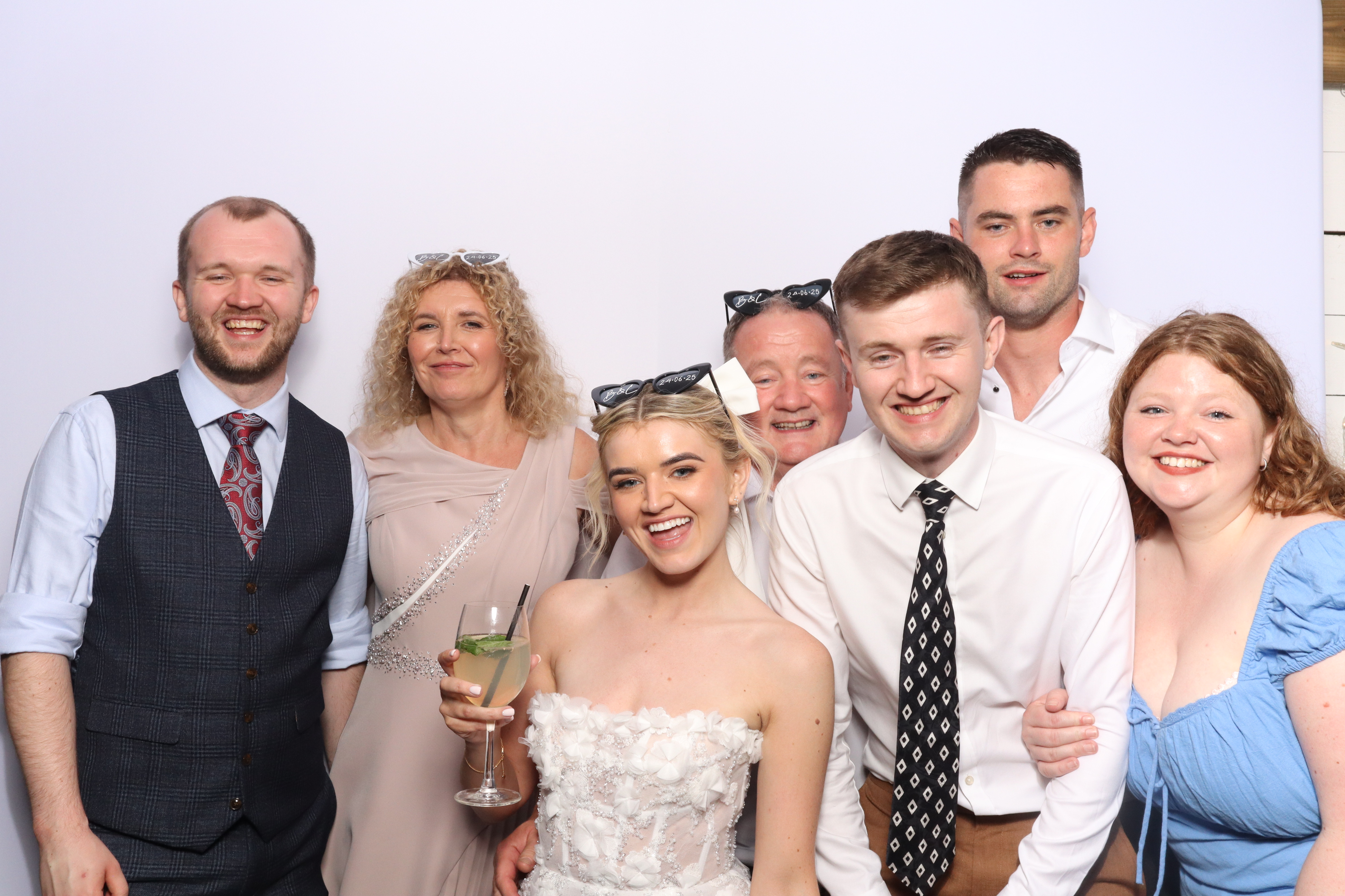 The Jameses  | View more photos from the event at gallery.magicimages.uk/u/MagicImages/The-Jameses