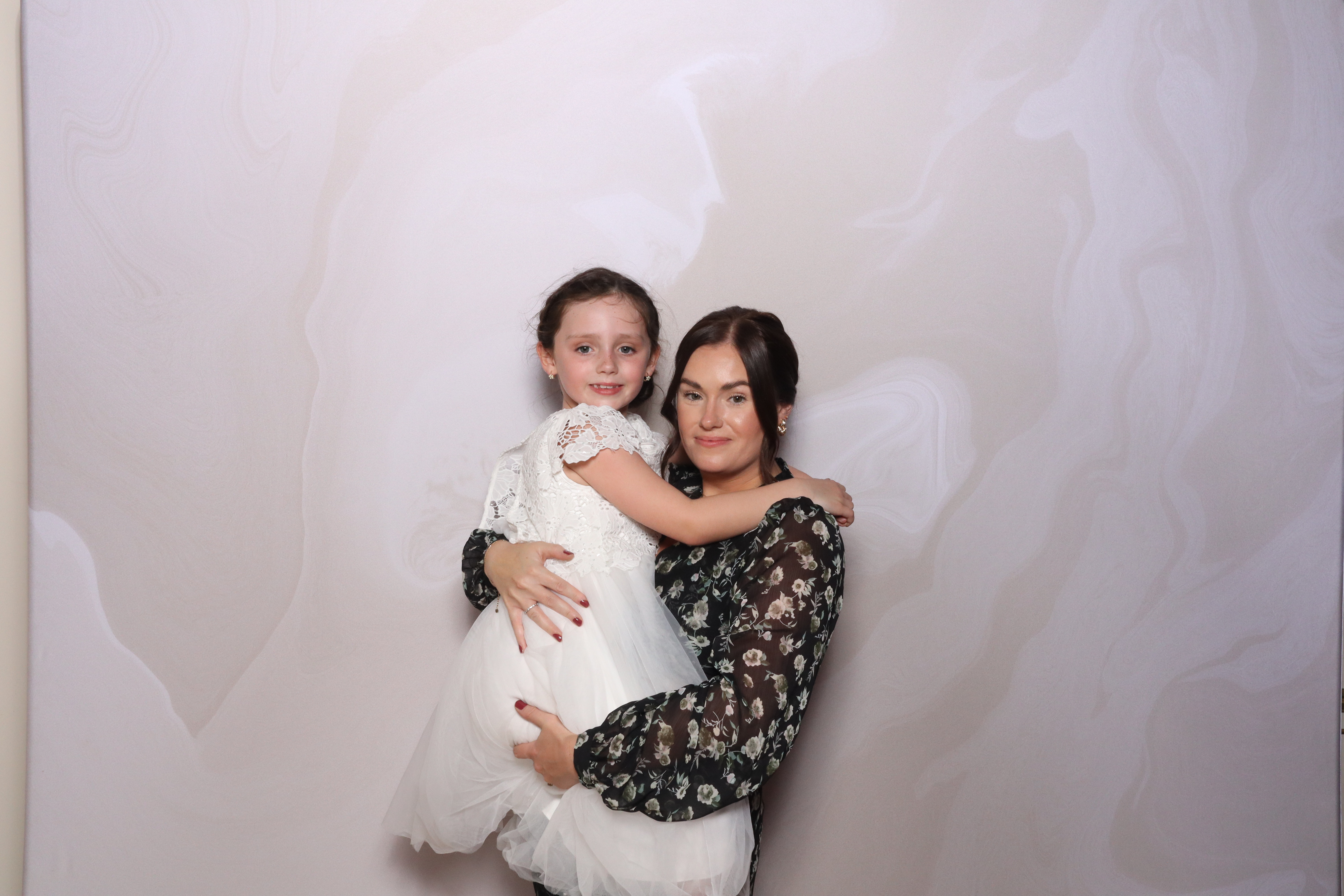 Tyrone and Anna | View more photos from the event at gallery.magicimages.uk/u/MagicImages/Tyrone-and-Anna