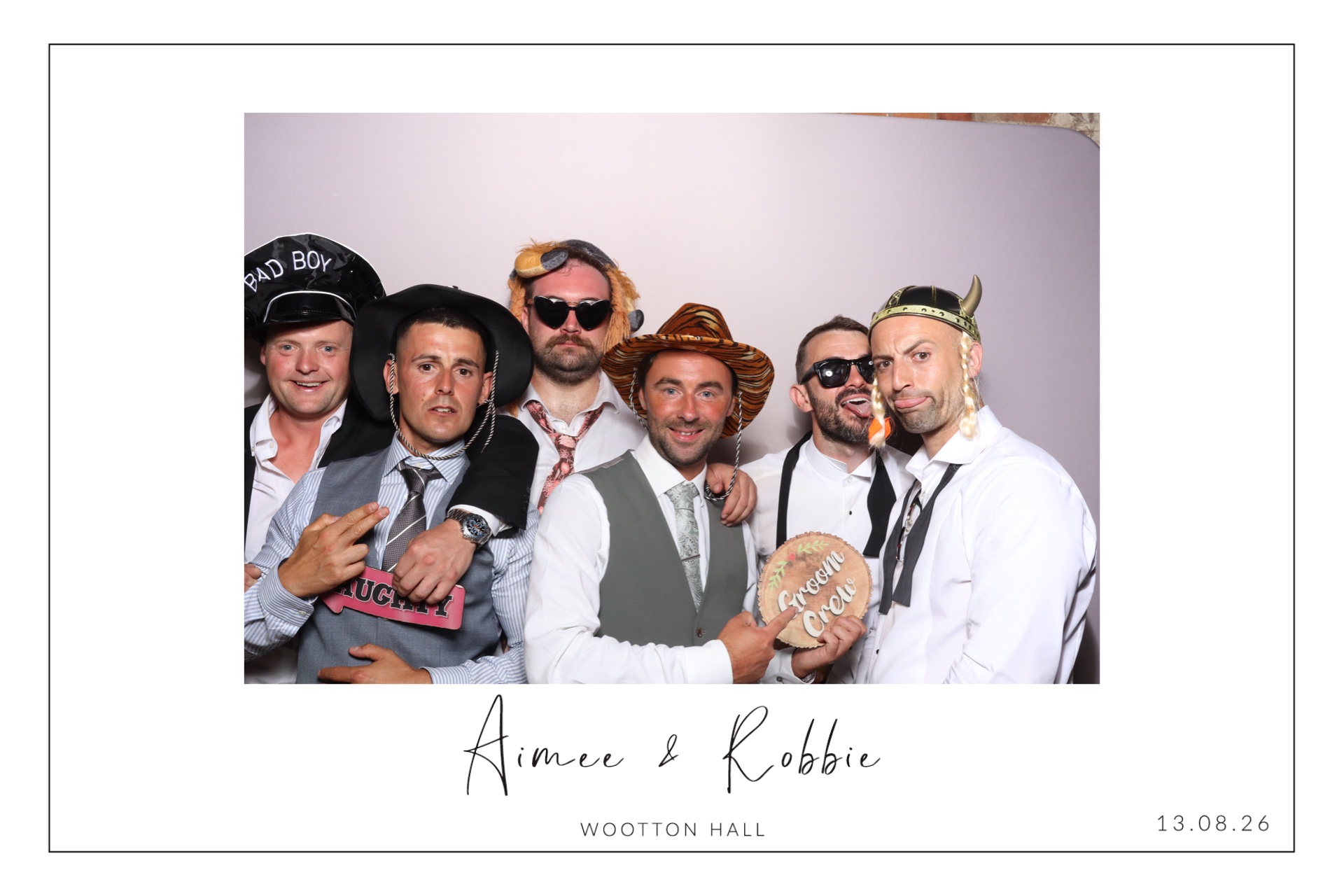 Aimee & Robbie | View more photos from the event at gallery.magicimages.uk/u/MagicImages/Aimee-Robbie