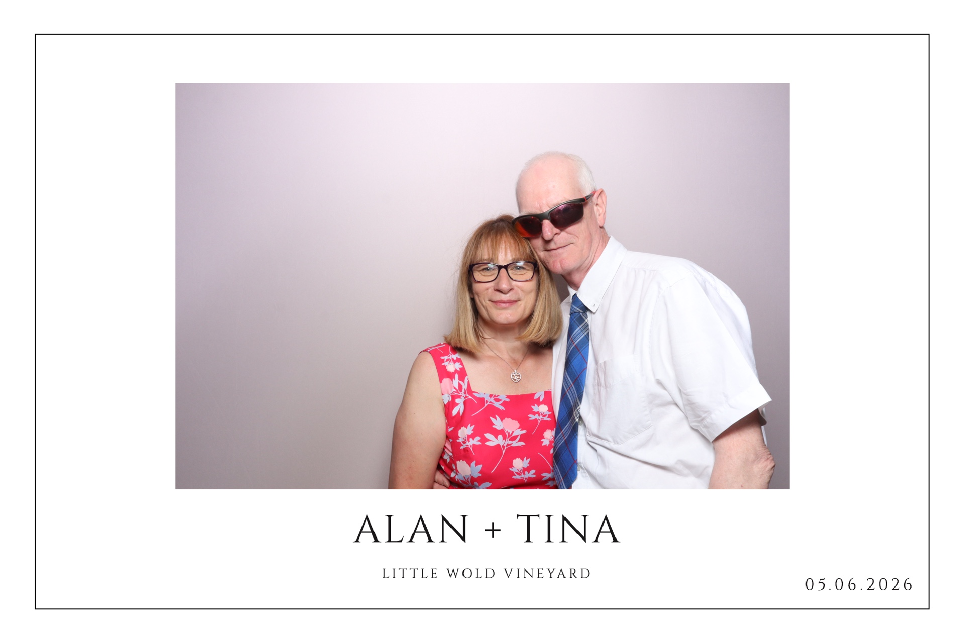 Alan & Tina  | View more photos from the event at gallery.magicimages.uk/u/MagicImages/Alan-Tina