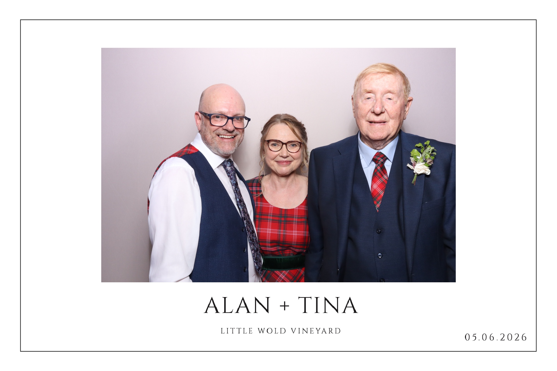 Alan & Tina  | View more photos from the event at gallery.magicimages.uk/u/MagicImages/Alan-Tina