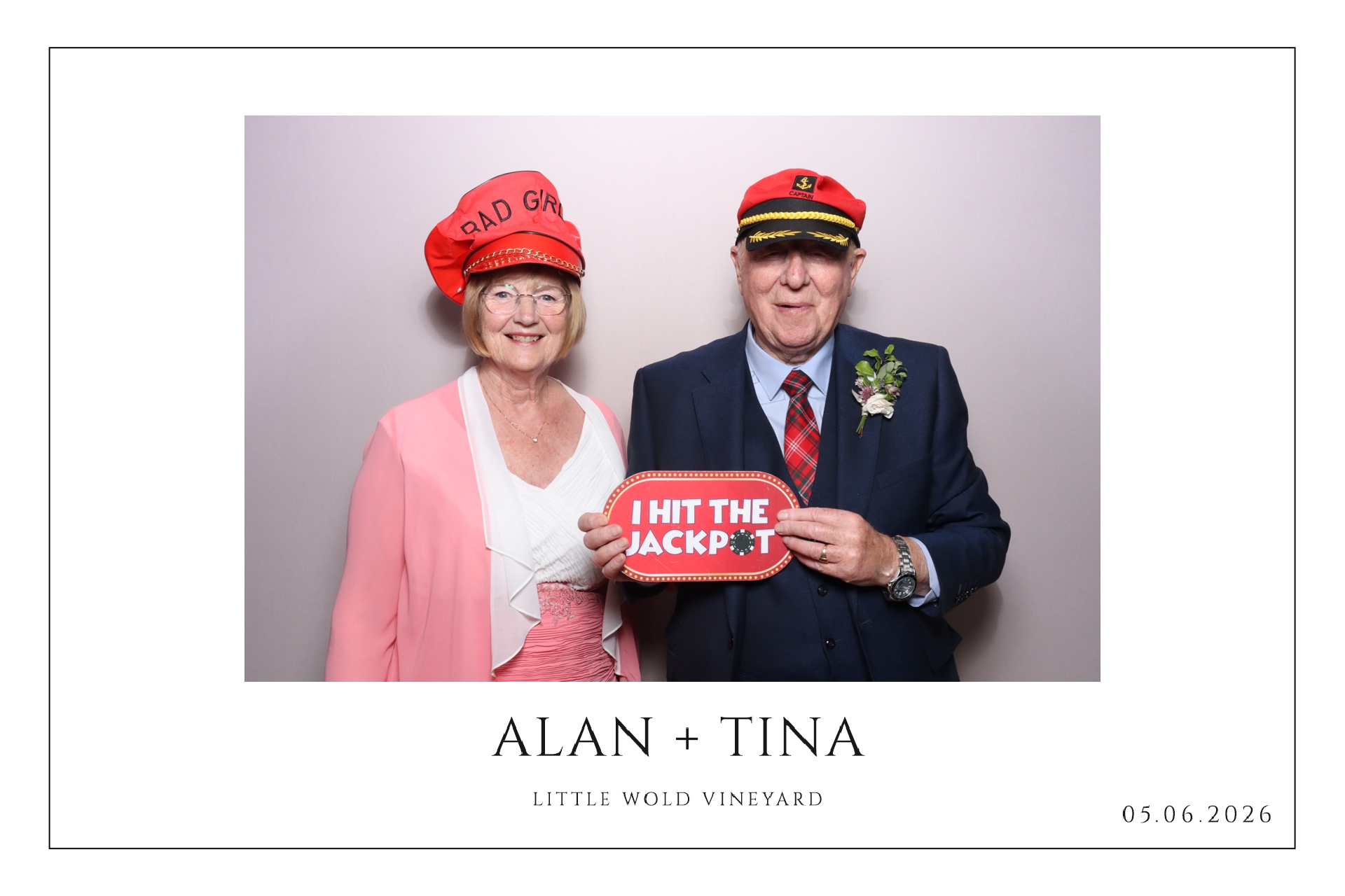 Alan & Tina  | View more photos from the event at gallery.magicimages.uk/u/MagicImages/Alan-Tina