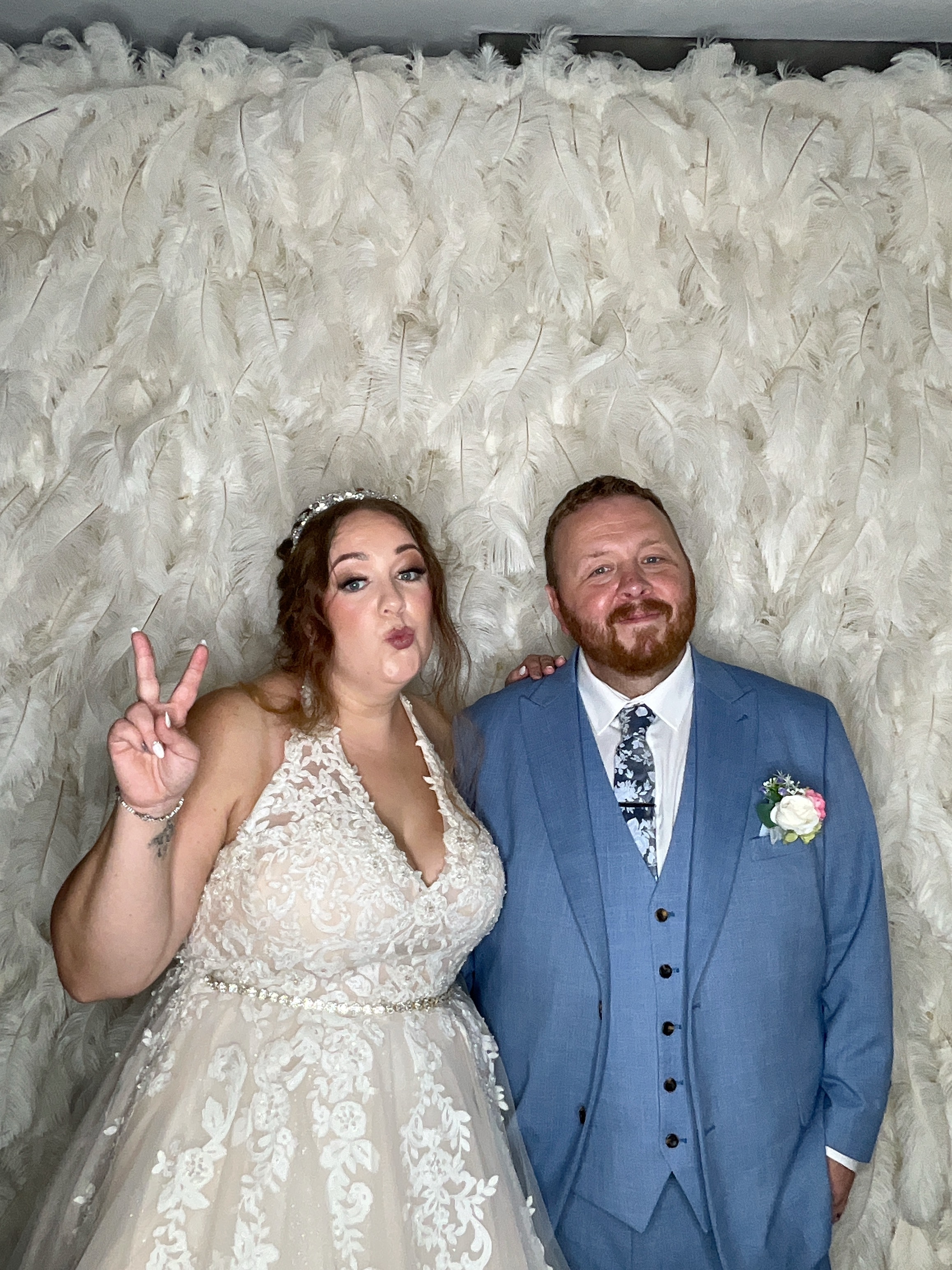 Becca & Glynn  | View more photos from the event at gallery.magicimages.uk/u/MagicImages/Becca-Glynn