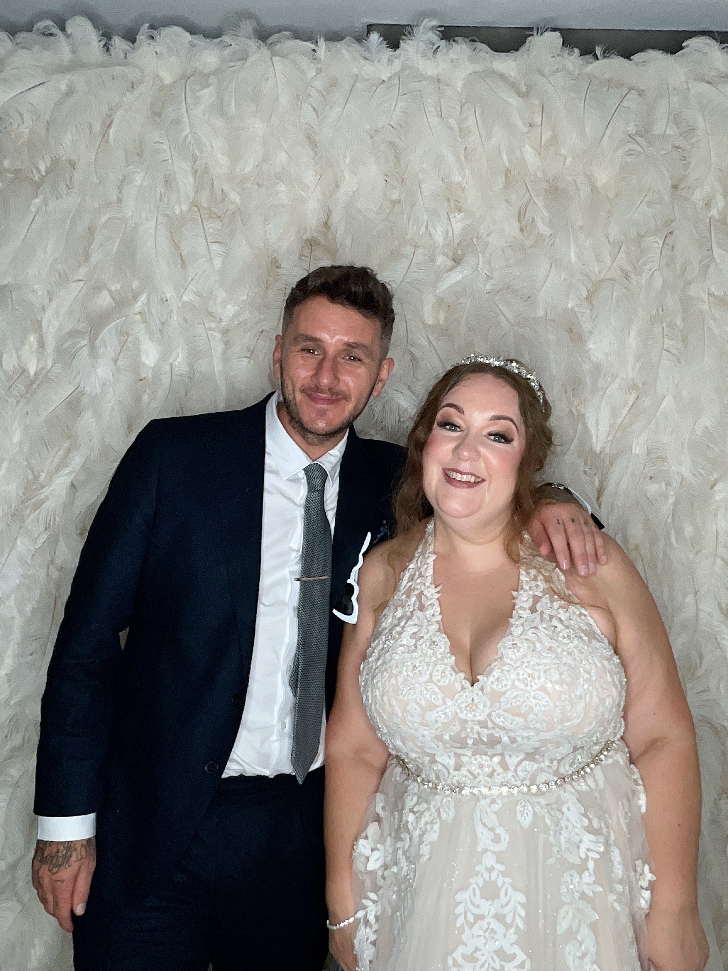 Becca & Glynn  | View more photos from the event at gallery.magicimages.uk/u/MagicImages/Becca-Glynn