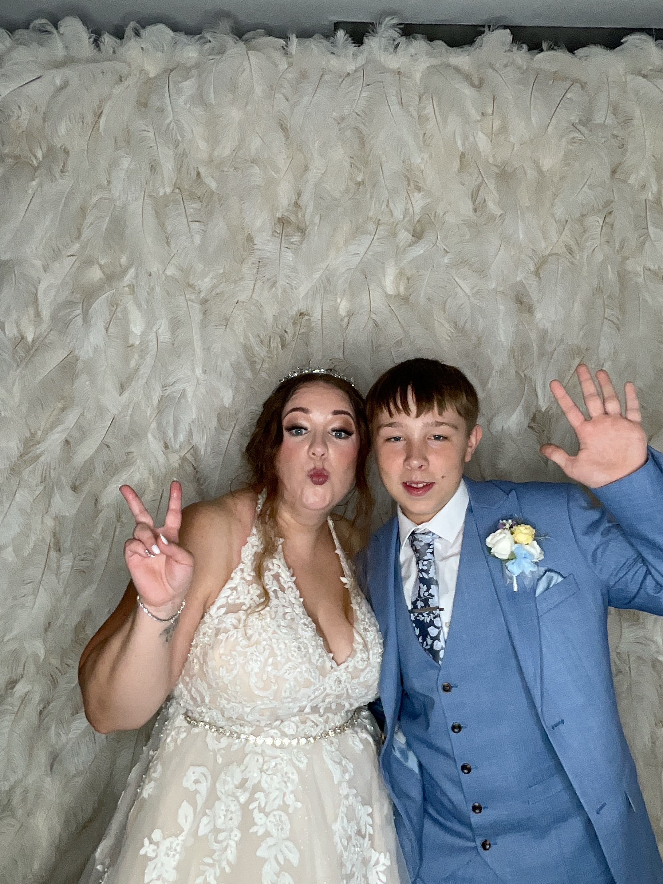 Becca & Glynn  | View more photos from the event at gallery.magicimages.uk/u/MagicImages/Becca-Glynn
