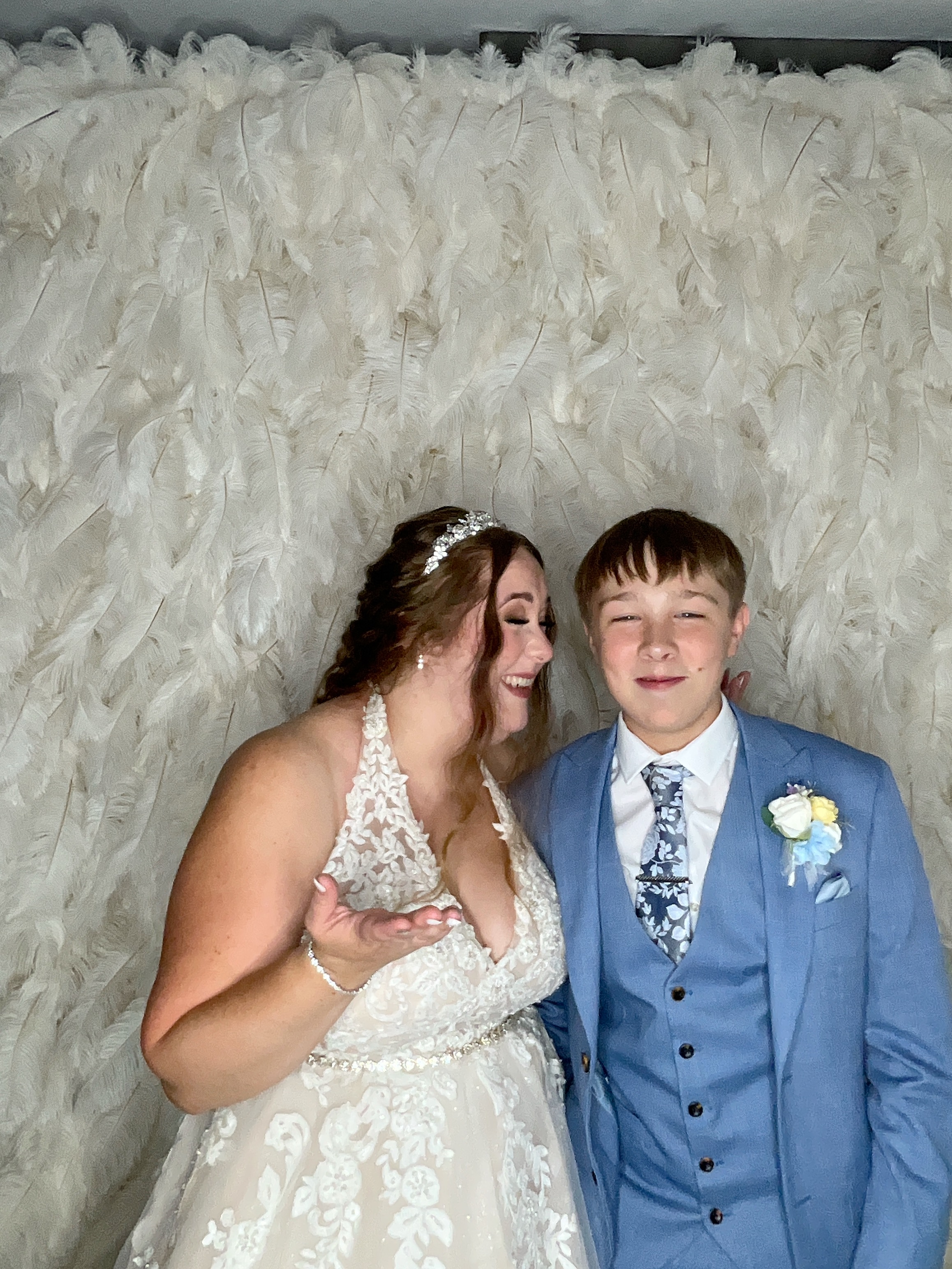 Becca & Glynn  | View more photos from the event at gallery.magicimages.uk/u/MagicImages/Becca-Glynn