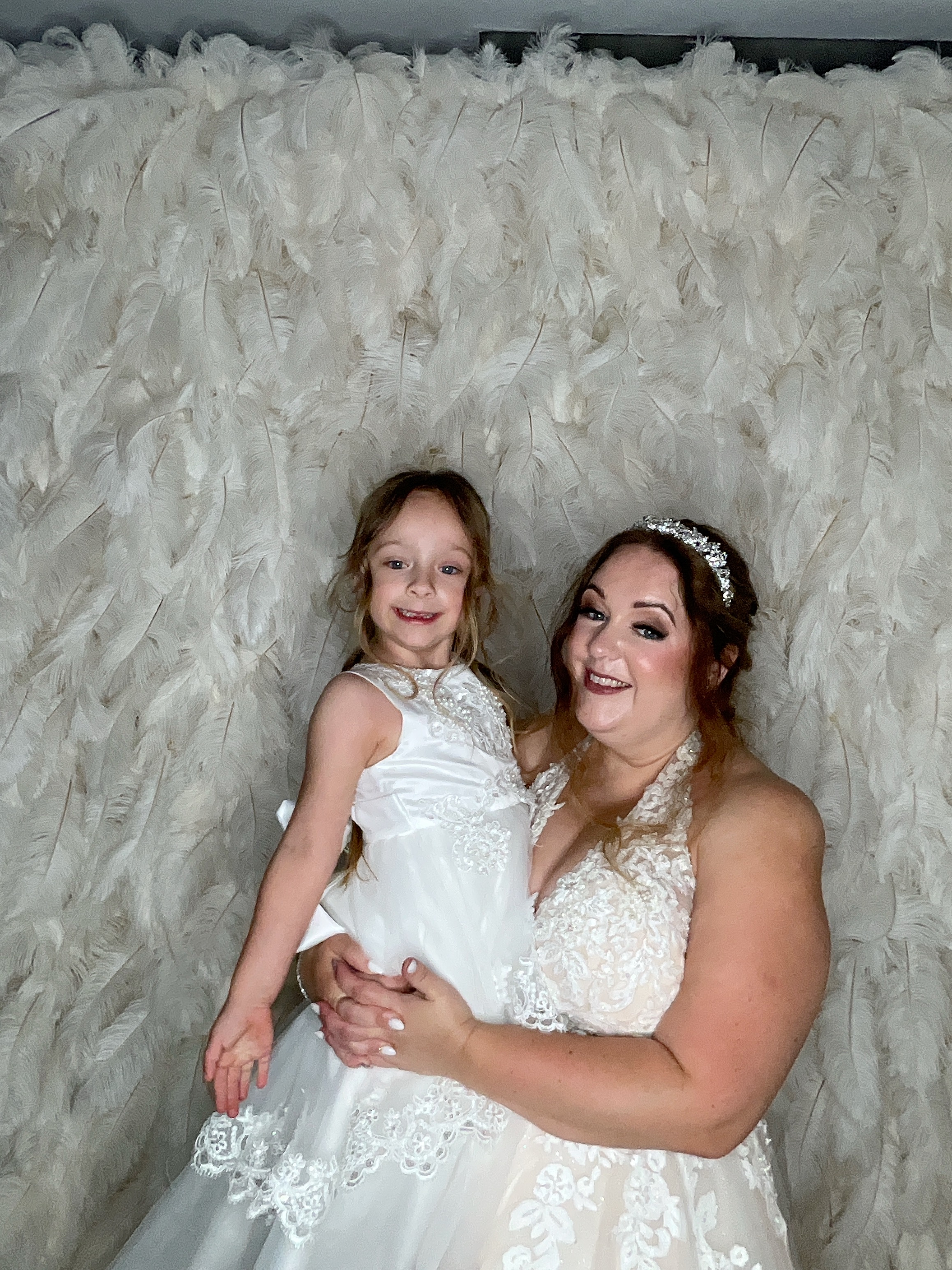 Becca & Glynn  | View more photos from the event at gallery.magicimages.uk/u/MagicImages/Becca-Glynn