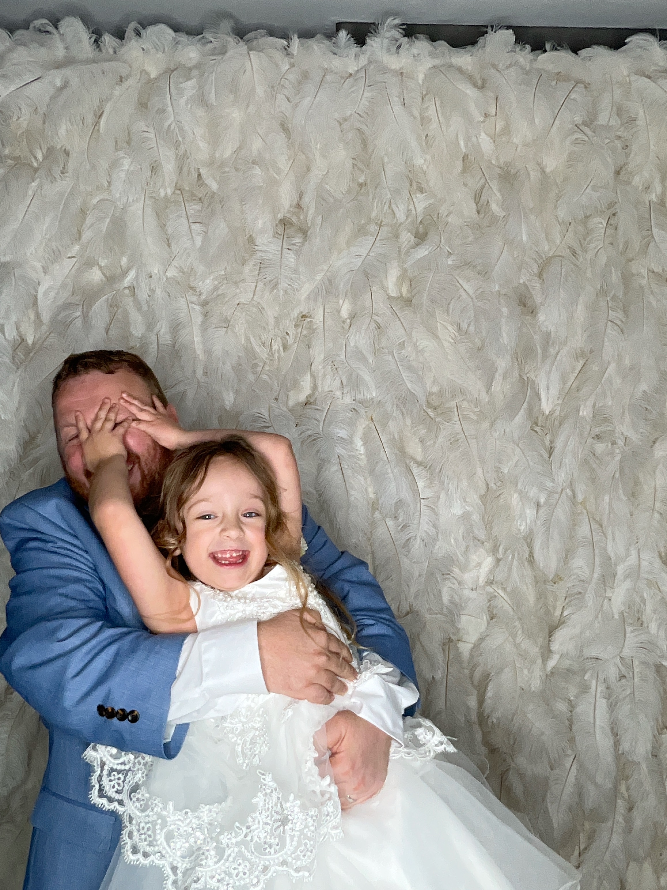 Becca & Glynn  | View more photos from the event at gallery.magicimages.uk/u/MagicImages/Becca-Glynn
