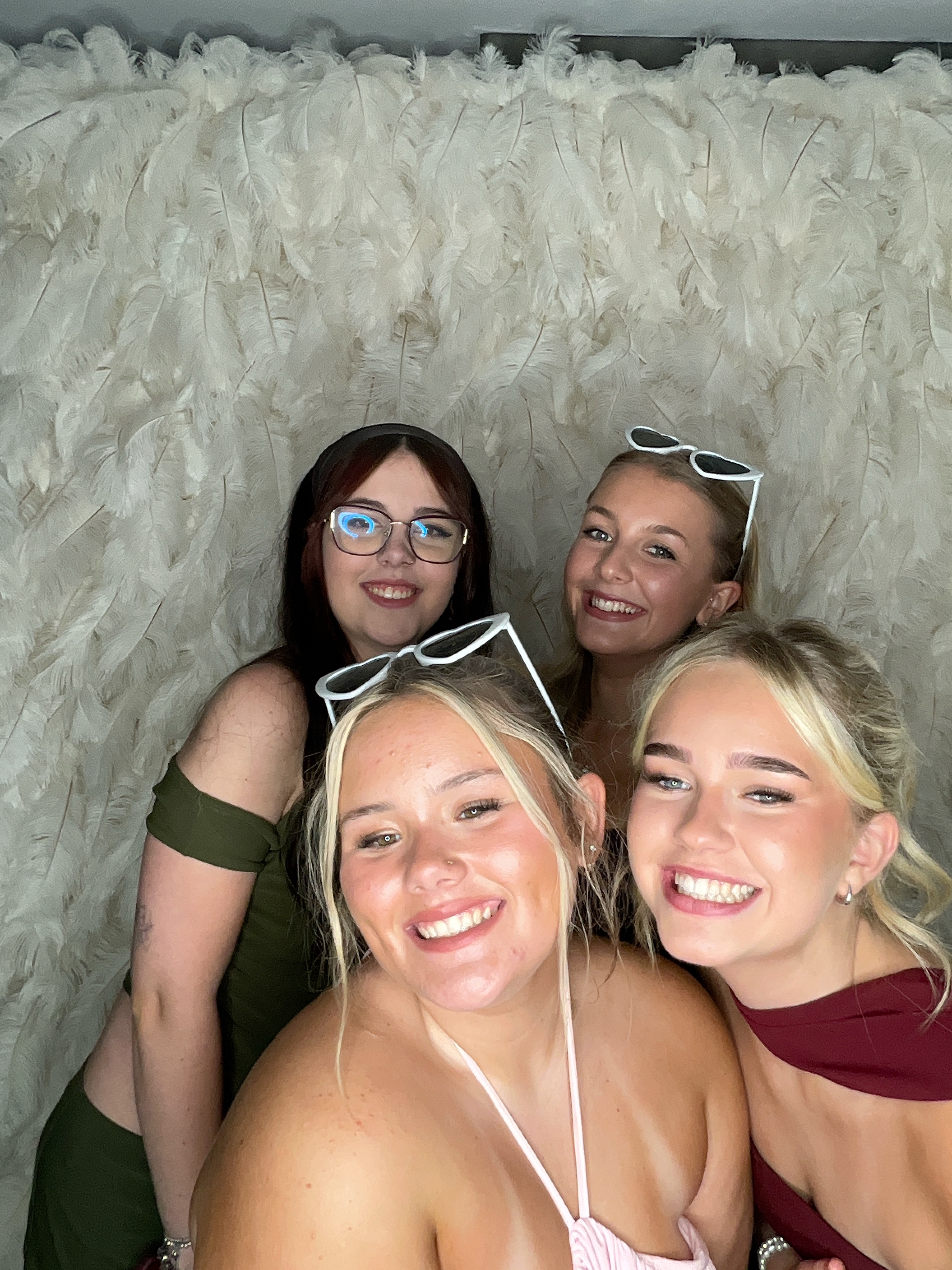 Becca & Glynn  | View more photos from the event at gallery.magicimages.uk/u/MagicImages/Becca-Glynn