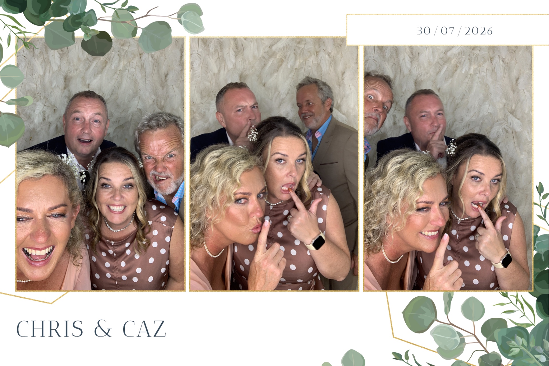 Caz & Chris photo booth images  | View more photos from the event at gallery.magicimages.uk/u/MagicImages/Caz-Chris-photo-booth-images