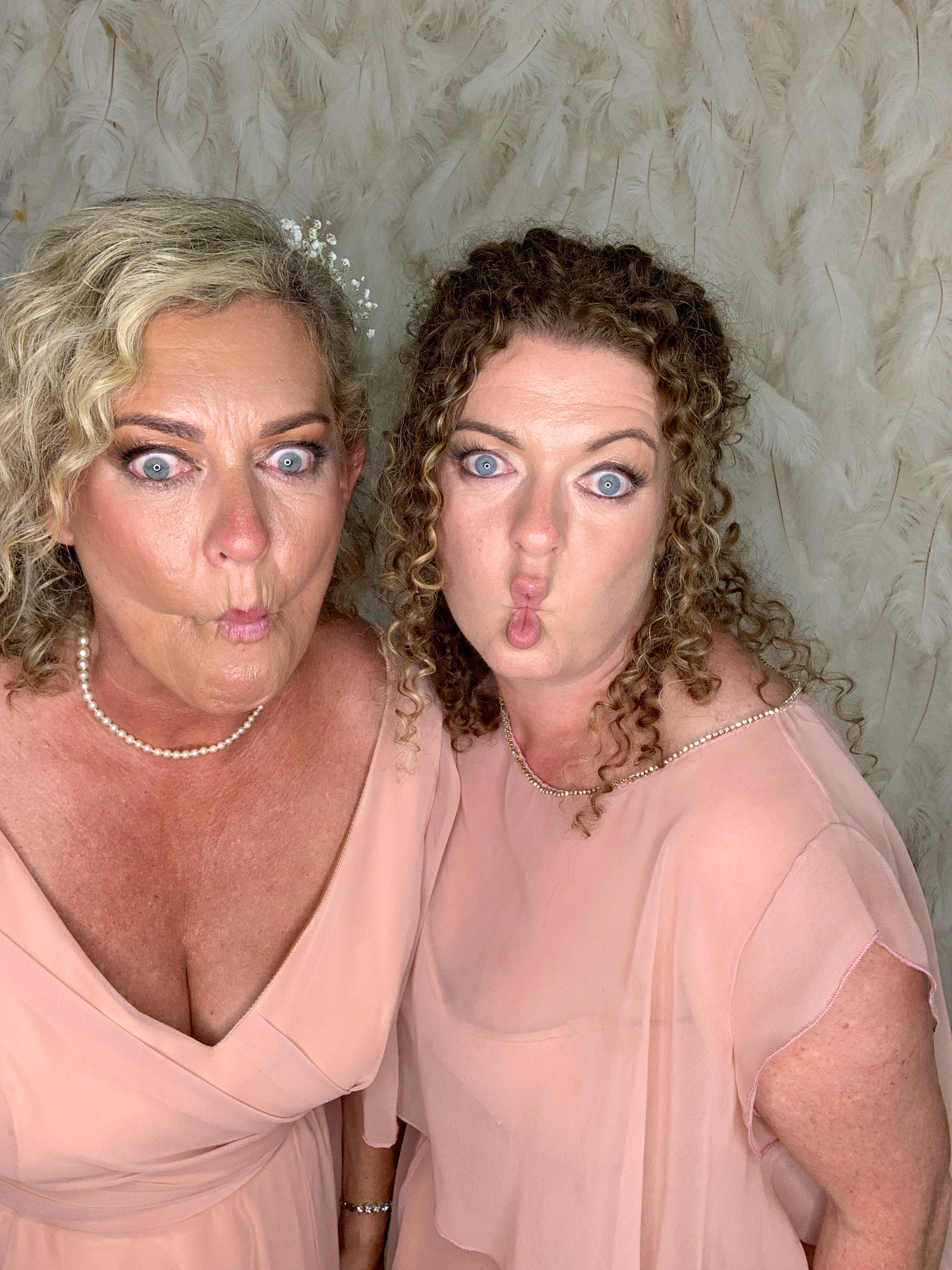 Caz & Chris photo booth images  | View more photos from the event at gallery.magicimages.uk/u/MagicImages/Caz-Chris-photo-booth-images