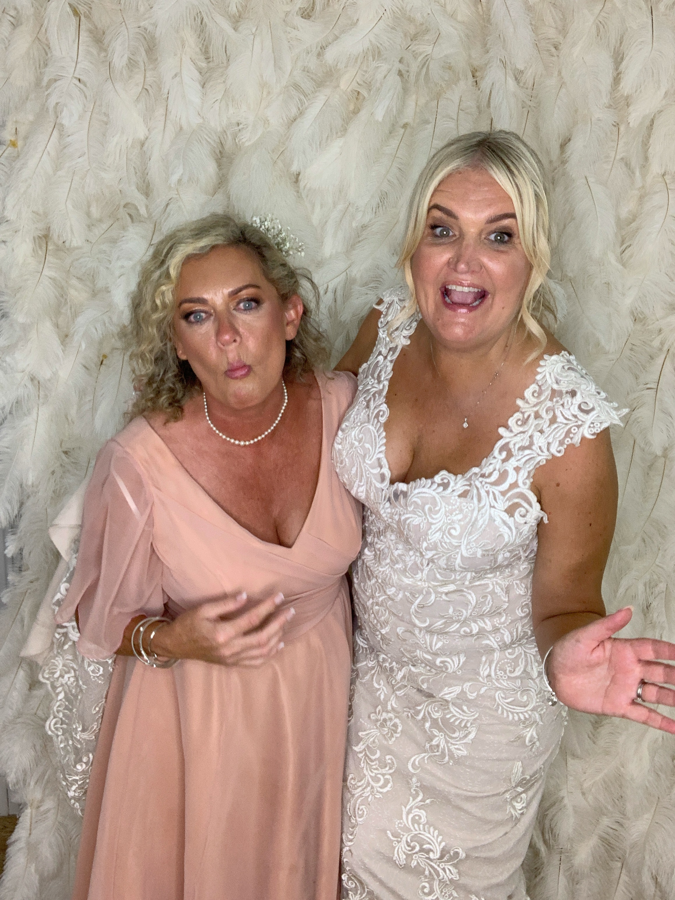 Caz & Chris photo booth images  | View more photos from the event at gallery.magicimages.uk/u/MagicImages/Caz-Chris-photo-booth-images