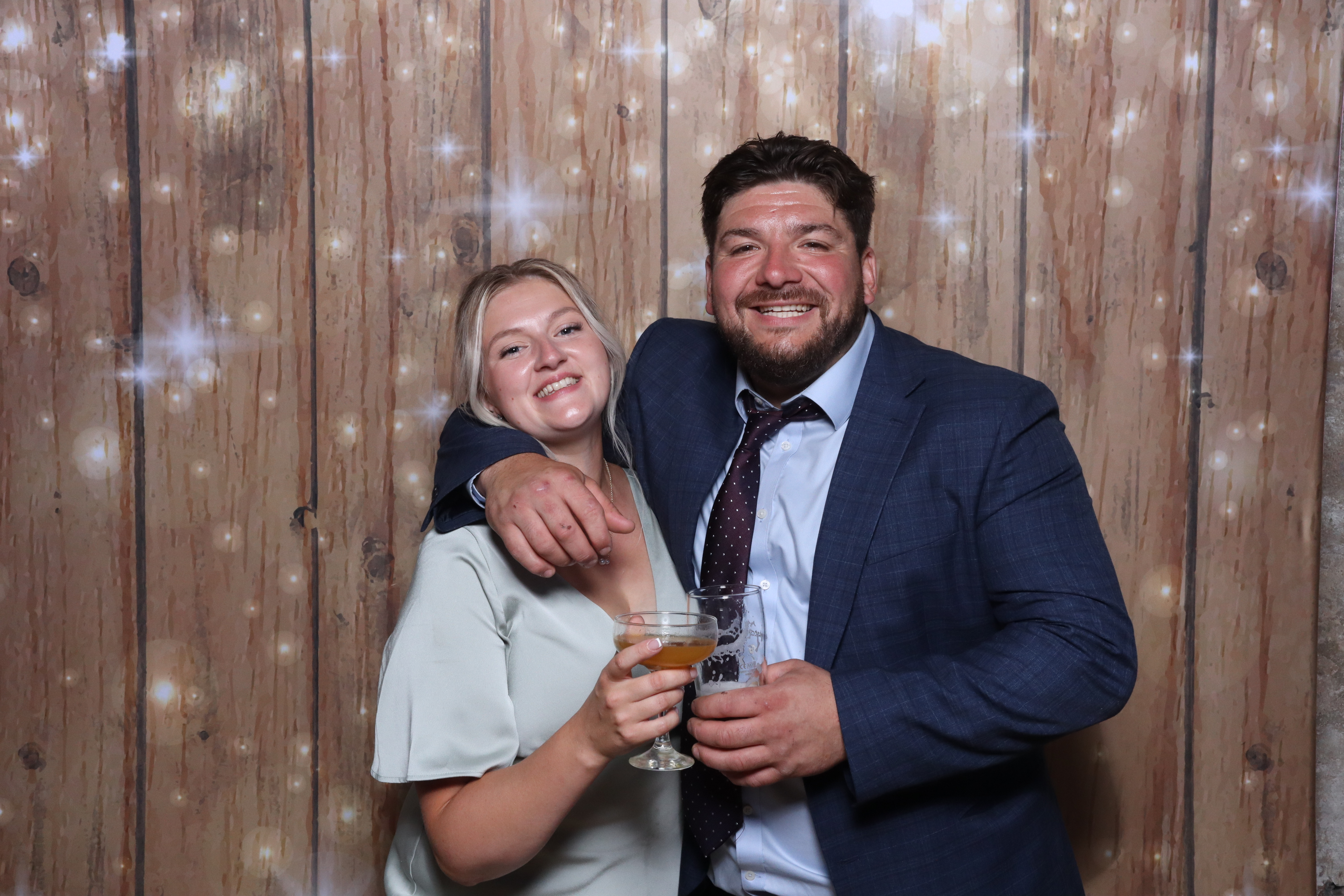 Holly and Ben photo booth images | View more photos from the event at gallery.magicimages.uk/u/MagicImages/Holly-and-Ben-photo-booth-images