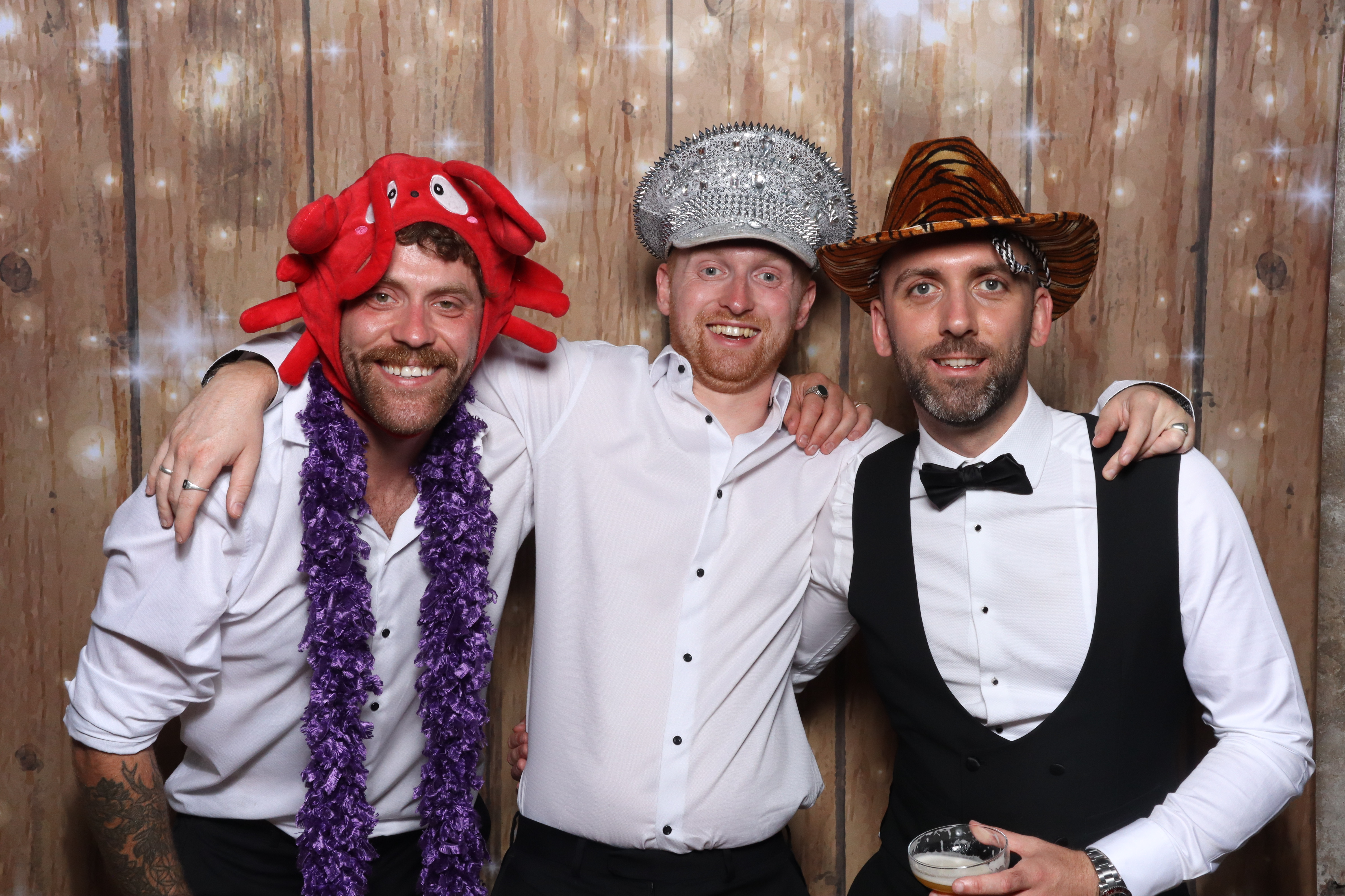 Holly and Ben photo booth images | View more photos from the event at gallery.magicimages.uk/u/MagicImages/Holly-and-Ben-photo-booth-images