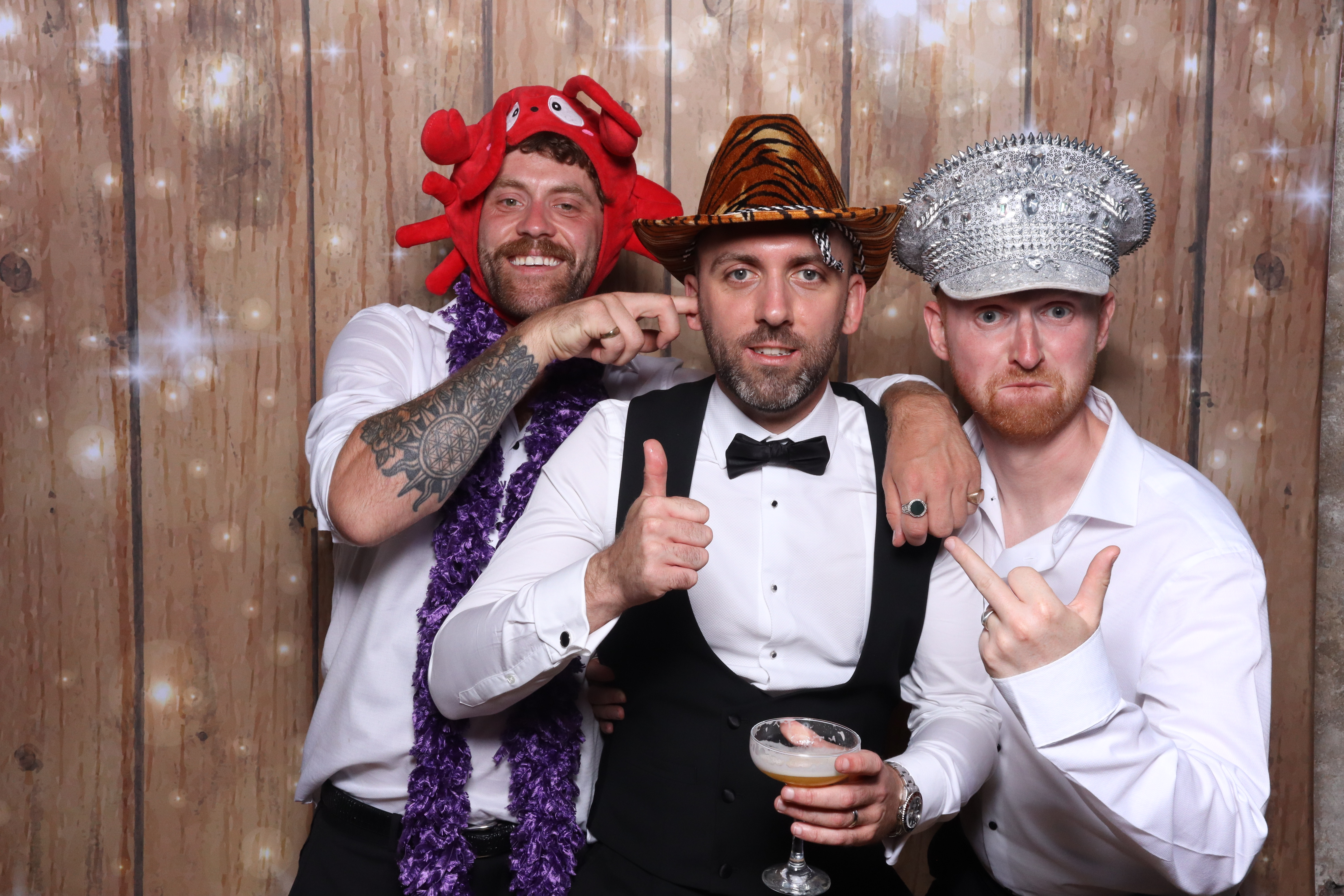 Holly and Ben photo booth images | View more photos from the event at gallery.magicimages.uk/u/MagicImages/Holly-and-Ben-photo-booth-images