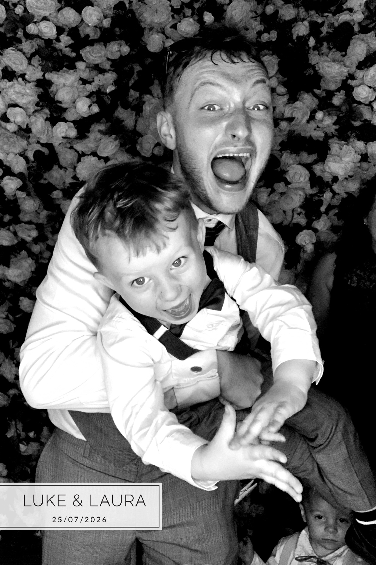 Luke and Laura  | View more photos from the event at gallery.magicimages.uk/u/MagicImages/Luke-and-Laura