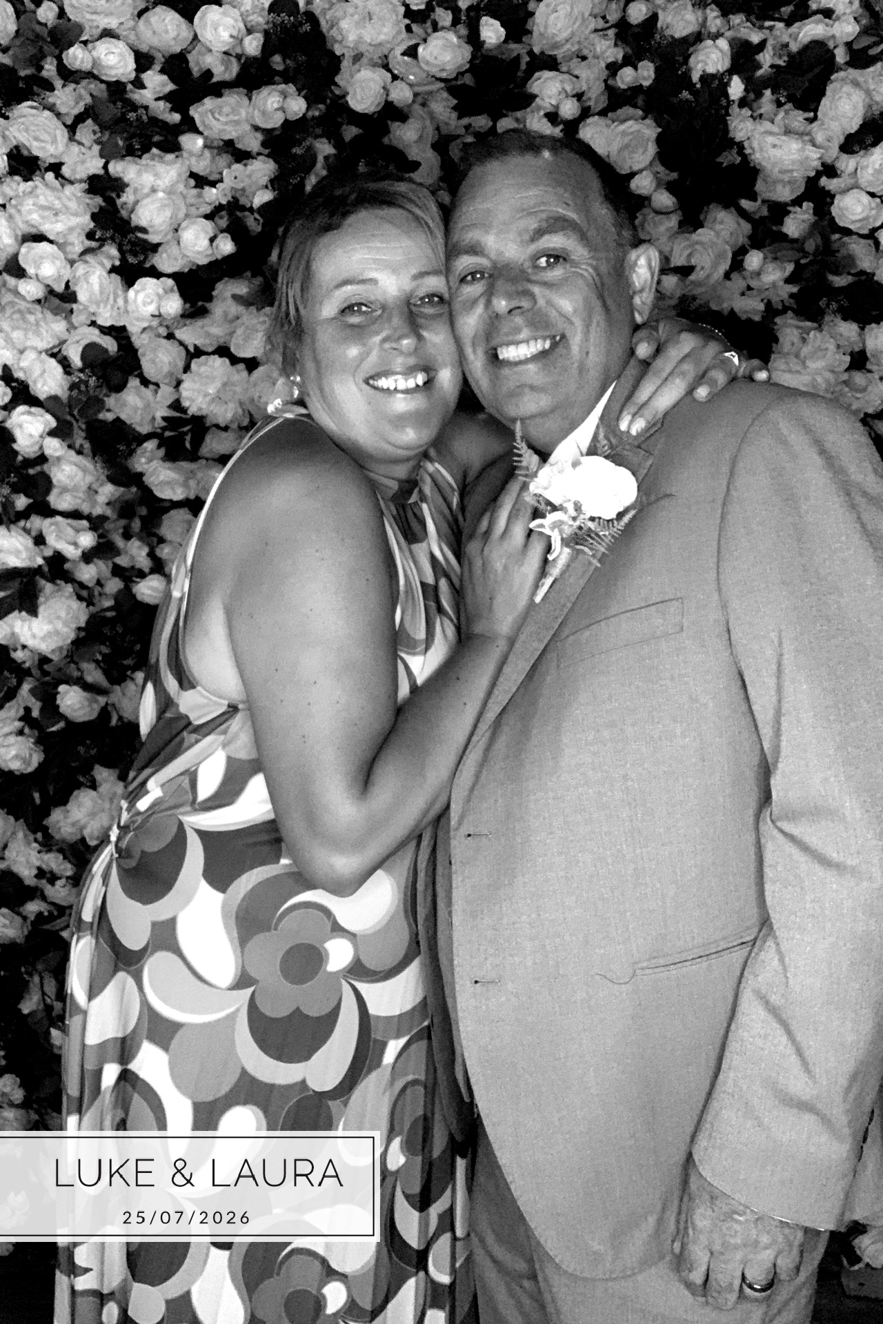 Luke and Laura  | View more photos from the event at gallery.magicimages.uk/u/MagicImages/Luke-and-Laura