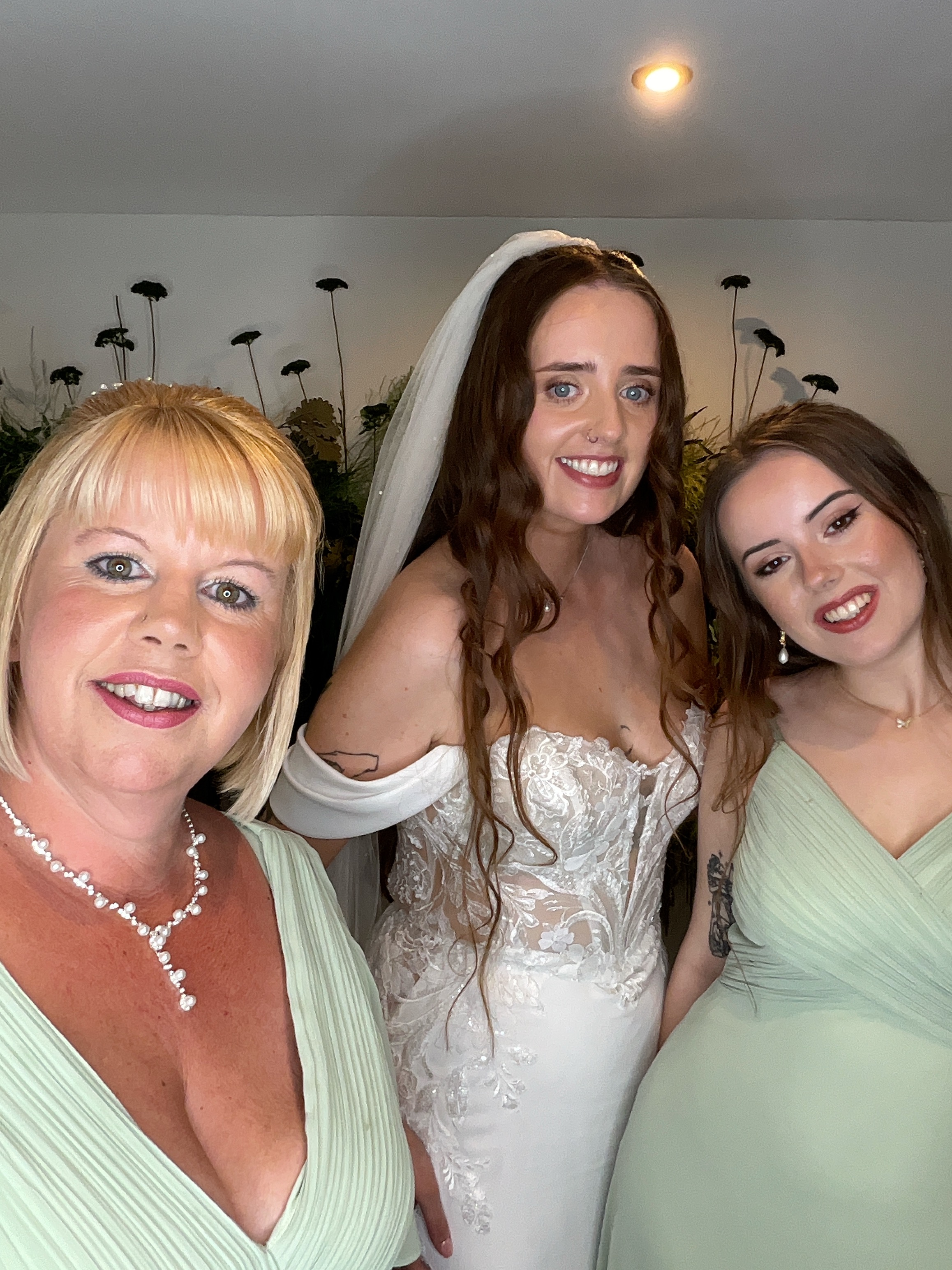 Mr & Mrs Calvert-Wilby  | View more photos from the event at gallery.magicimages.uk/u/MagicImages/Mr-Mrs-Calvert-Wilby