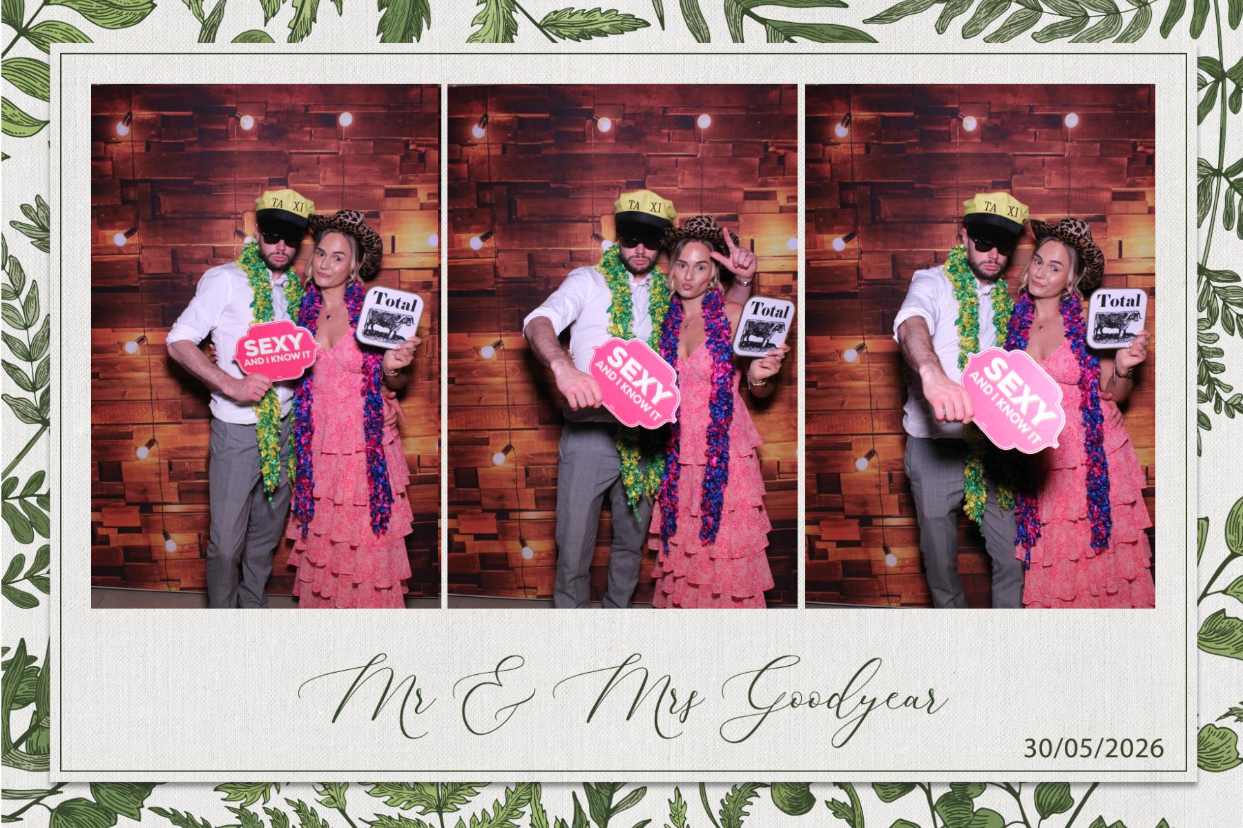 Mr & Mrs Goodyear | View more photos from the event at gallery.magicimages.uk/u/MagicImages/Mr-Mrs-Goodyear