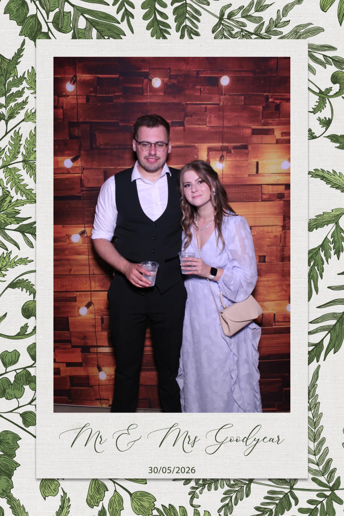 Mr & Mrs Goodyear | View more photos from the event at gallery.magicimages.uk/u/MagicImages/Mr-Mrs-Goodyear