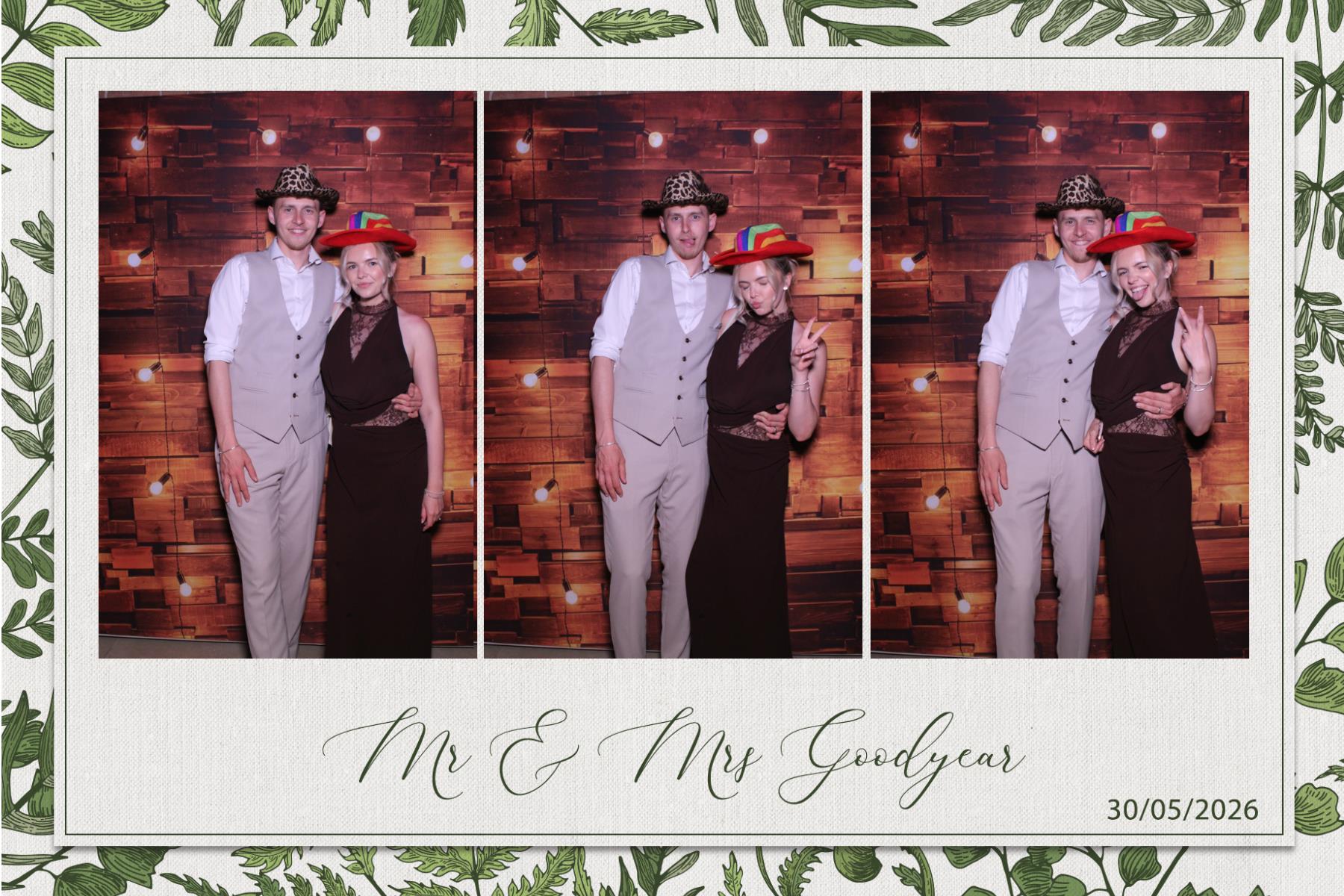 Mr & Mrs Goodyear | View more photos from the event at gallery.magicimages.uk/u/MagicImages/Mr-Mrs-Goodyear