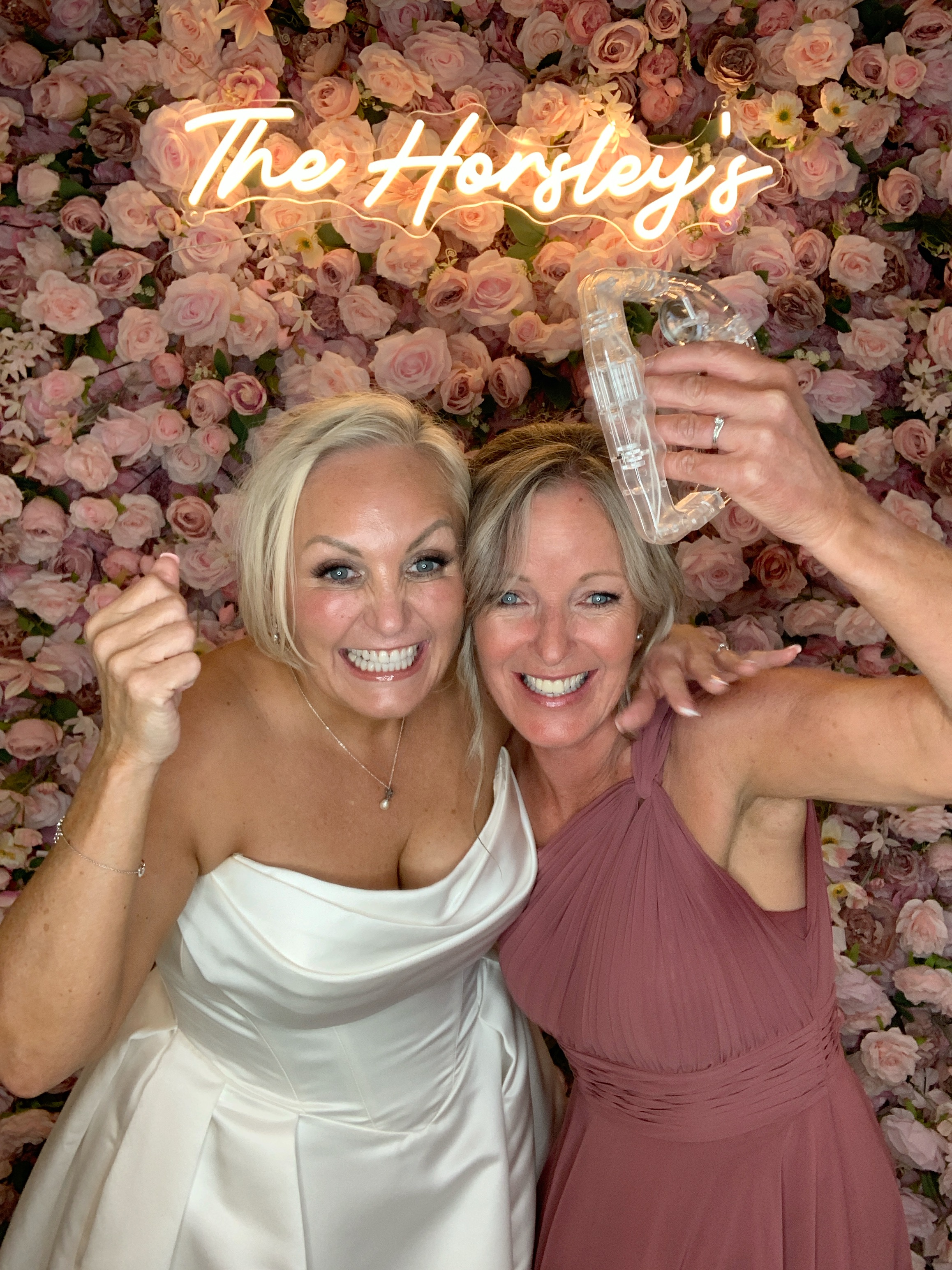 Shelly and Stephen’s images  | View more photos from the event at gallery.magicimages.uk/u/MagicImages/Shelly-and-Stephen’s-images-0