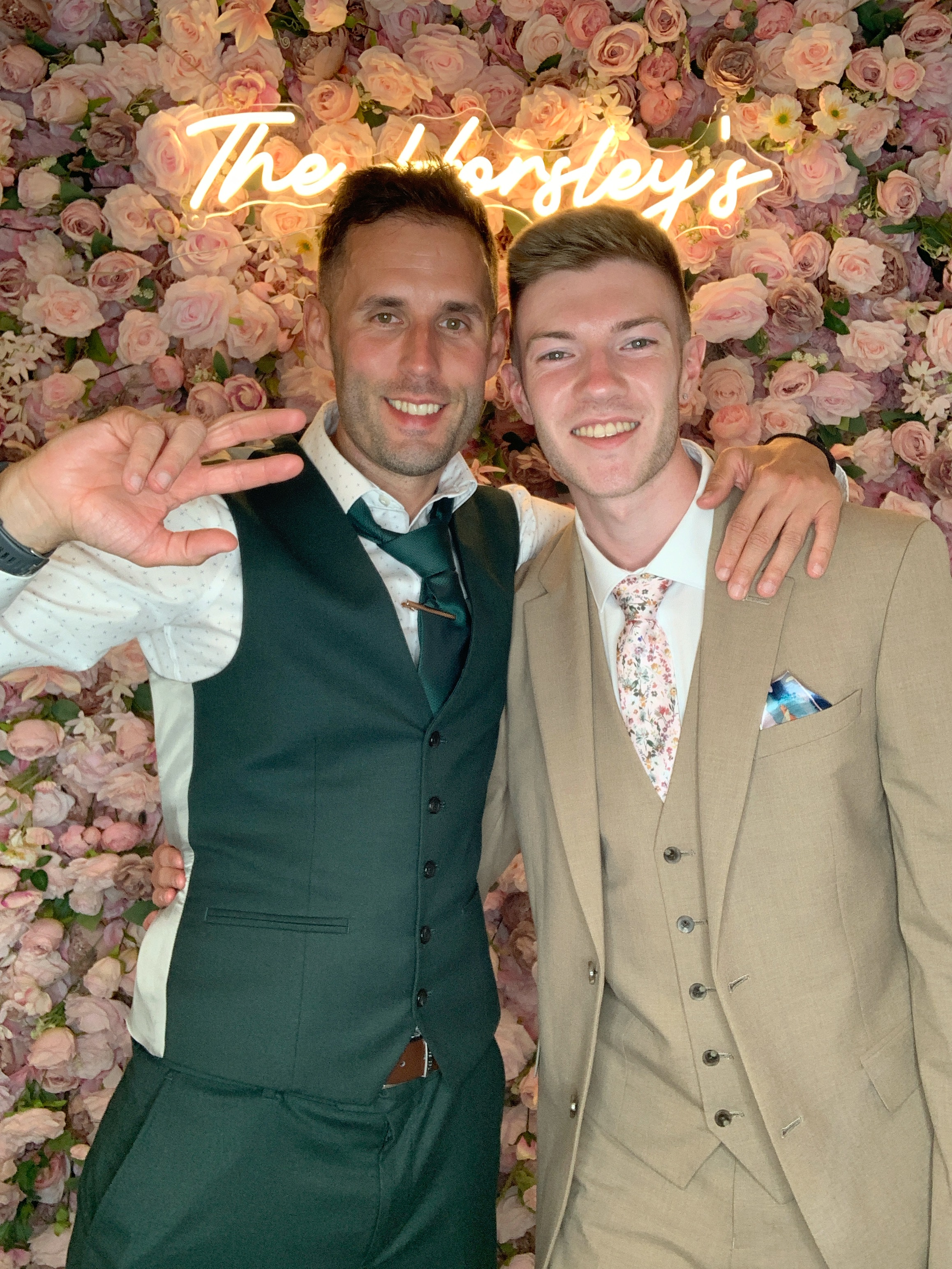 Shelly and Stephen’s images  | View more photos from the event at gallery.magicimages.uk/u/MagicImages/Shelly-and-Stephen’s-images-0