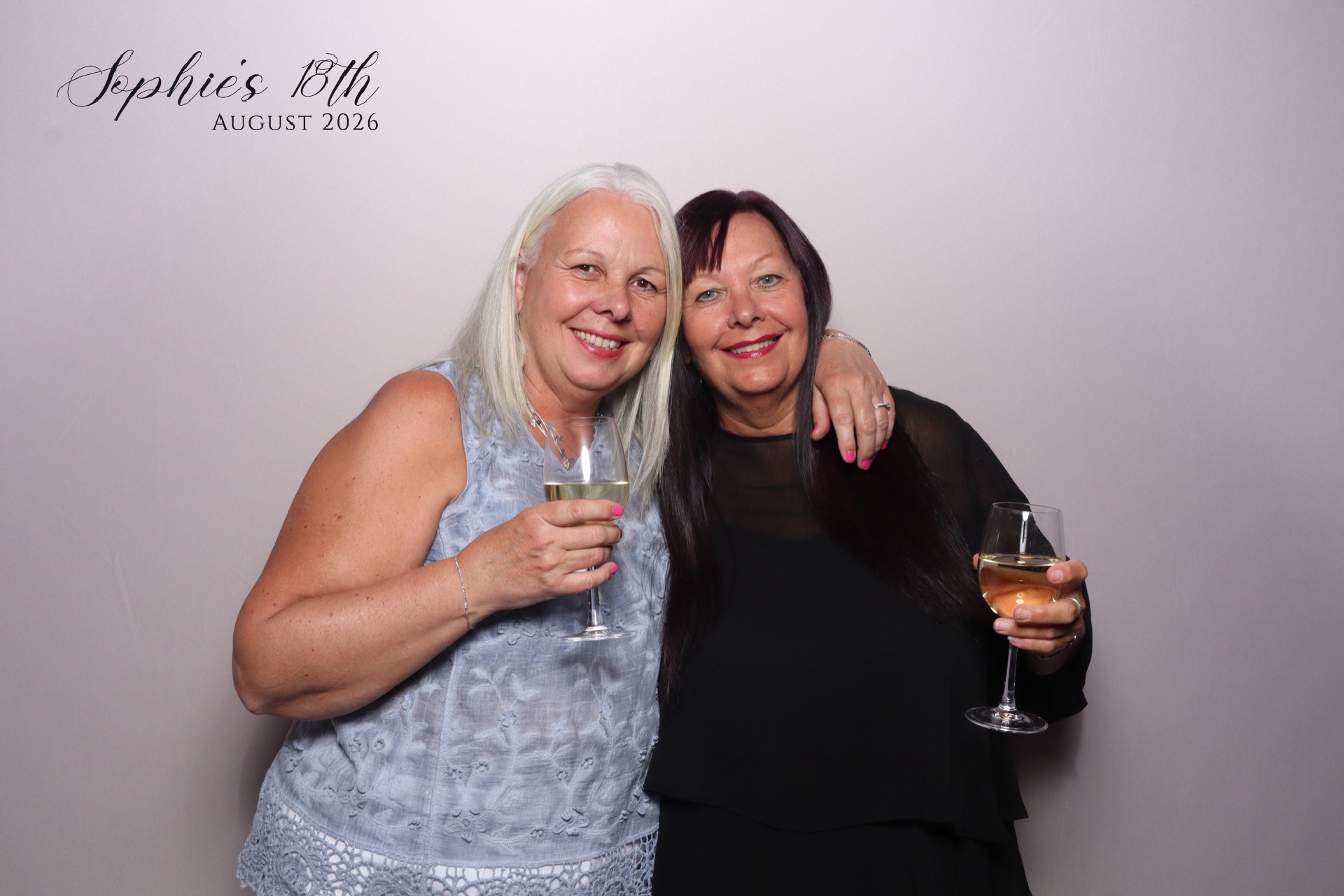 Sophie's 18th  | View more photos from the event at gallery.magicimages.uk/u/MagicImages/Sophies-18th