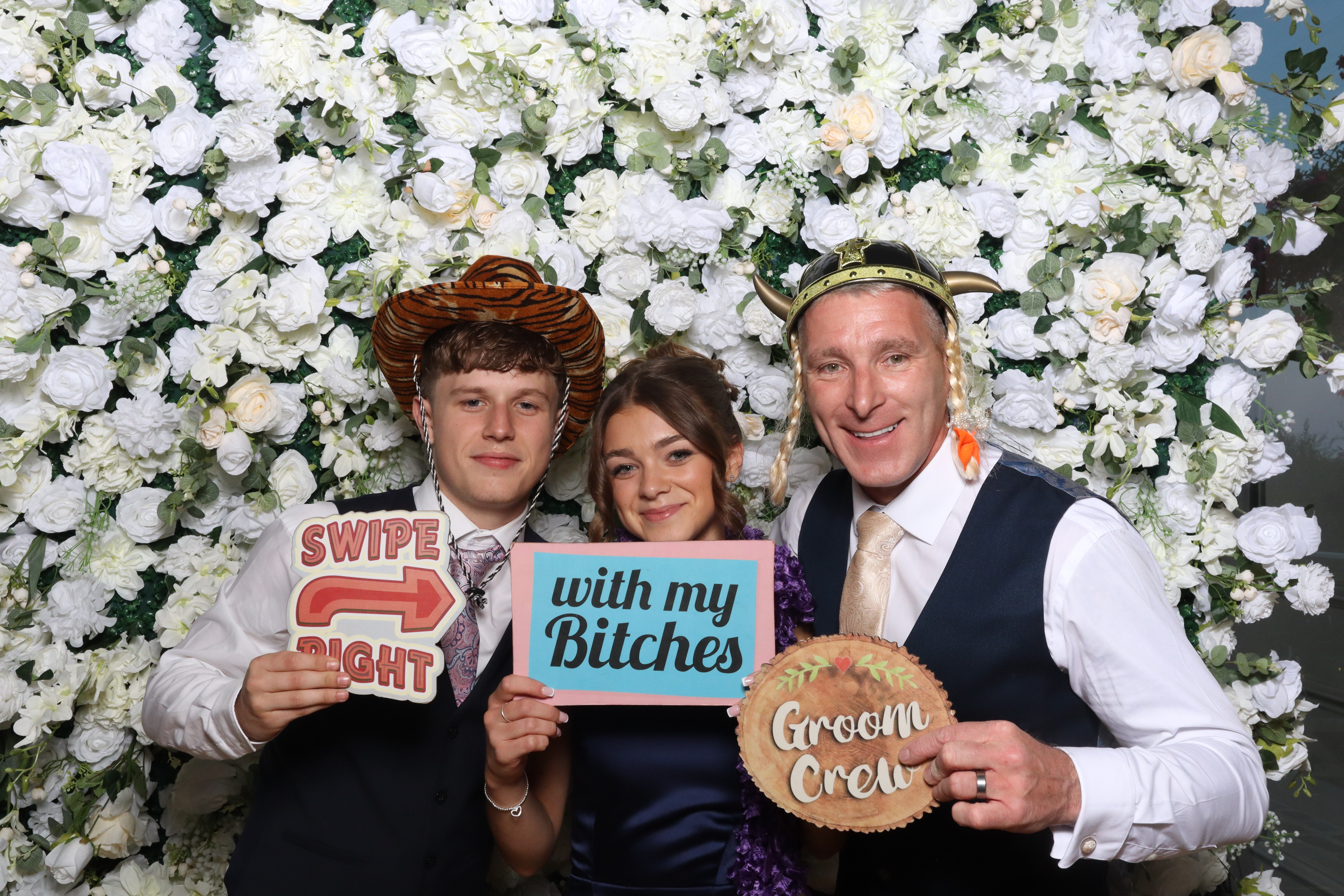 Steve & Maree | View more photos from the event at gallery.magicimages.uk/u/MagicImages/Steve-Maree