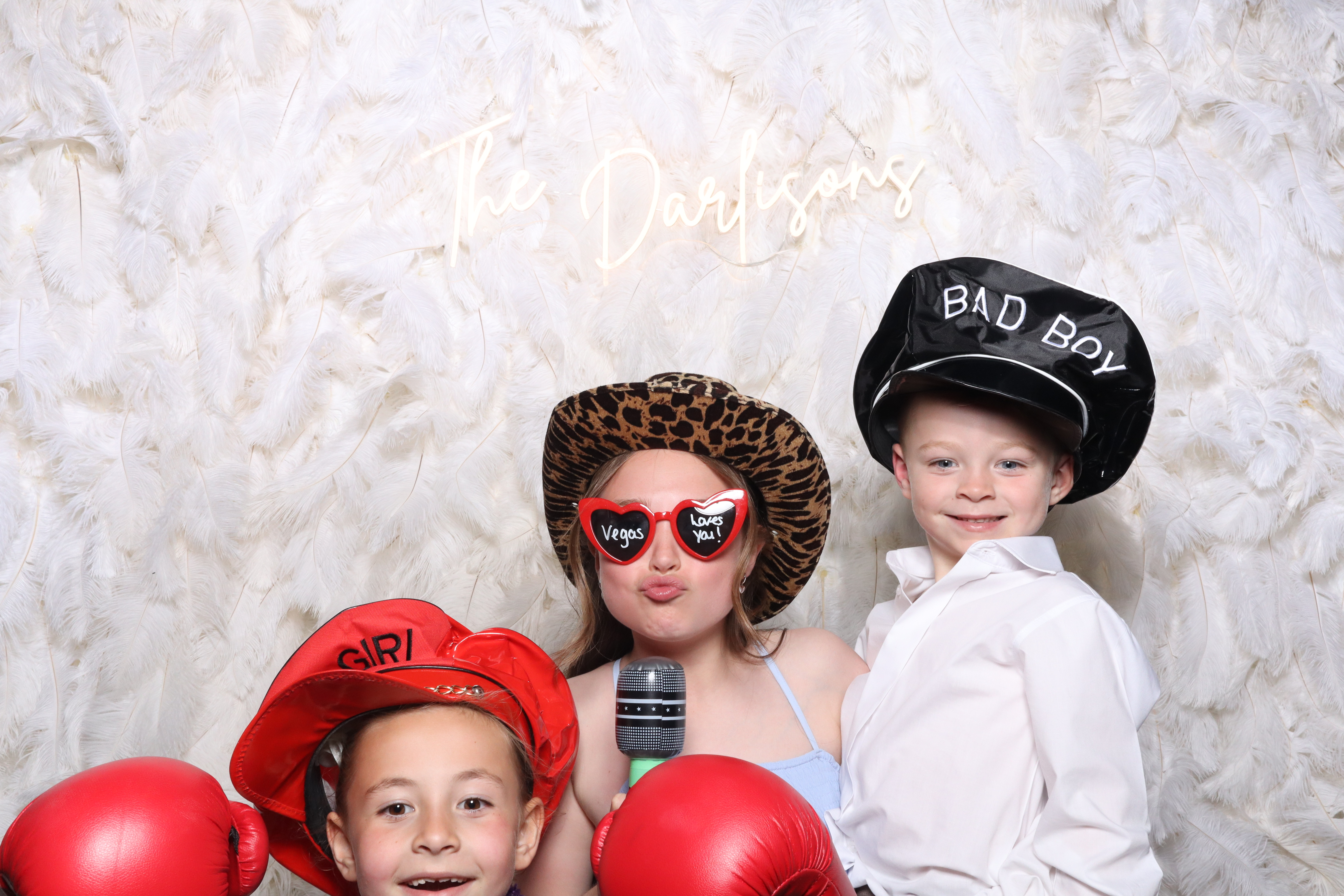The Darlisons | View more photos from the event at gallery.magicimages.uk/u/MagicImages/The-Darlisons