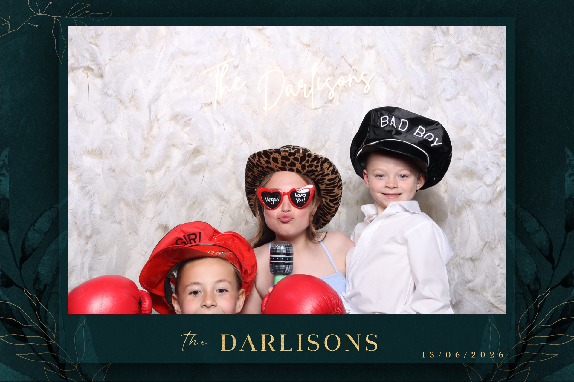 The Darlisons | View more photos from the event at gallery.magicimages.uk/u/MagicImages/The-Darlisons