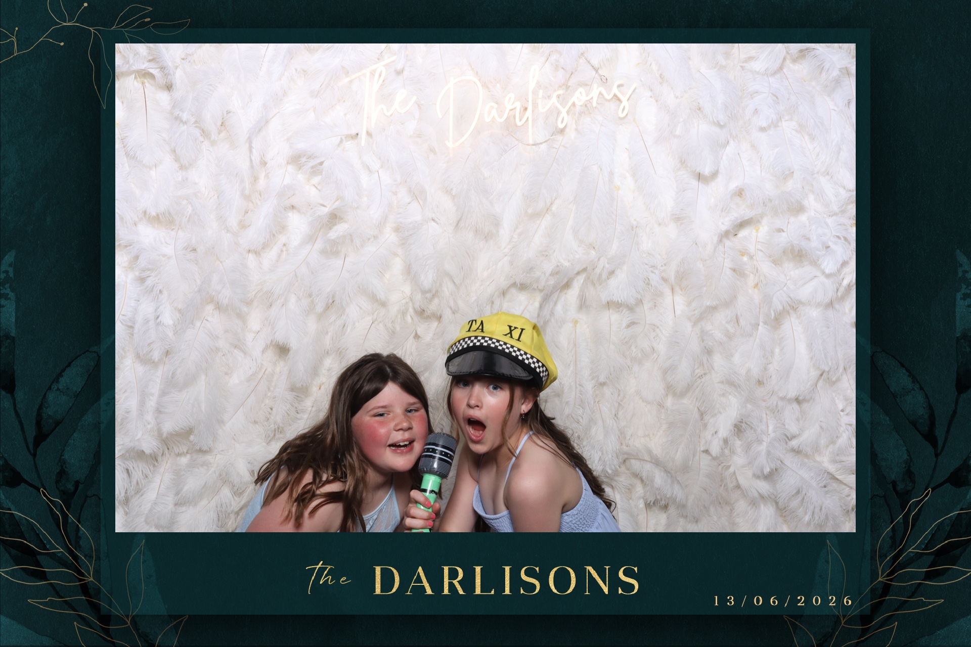 The Darlisons | View more photos from the event at gallery.magicimages.uk/u/MagicImages/The-Darlisons