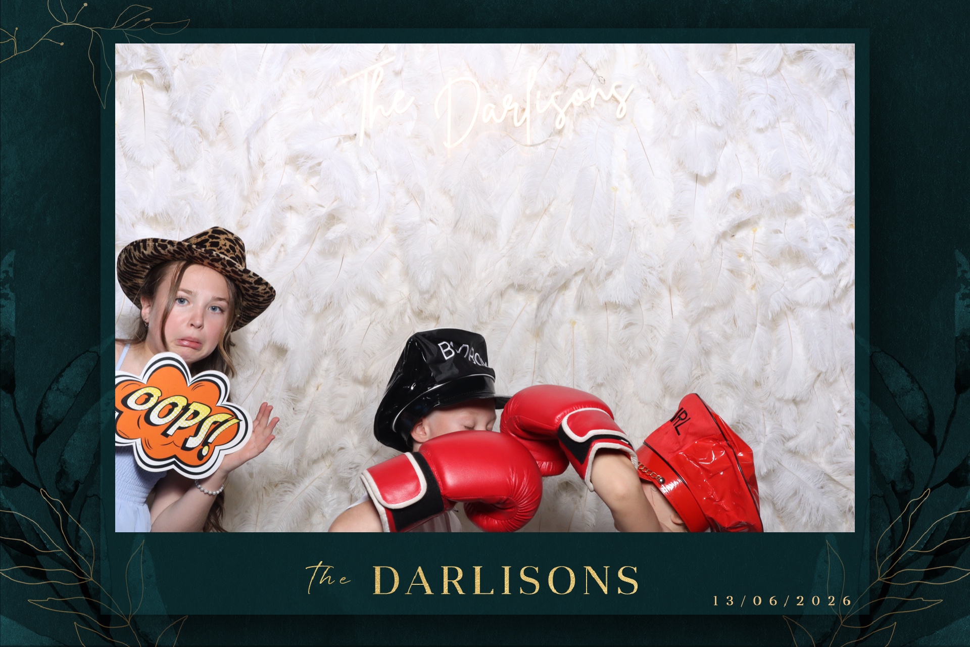 The Darlisons | View more photos from the event at gallery.magicimages.uk/u/MagicImages/The-Darlisons