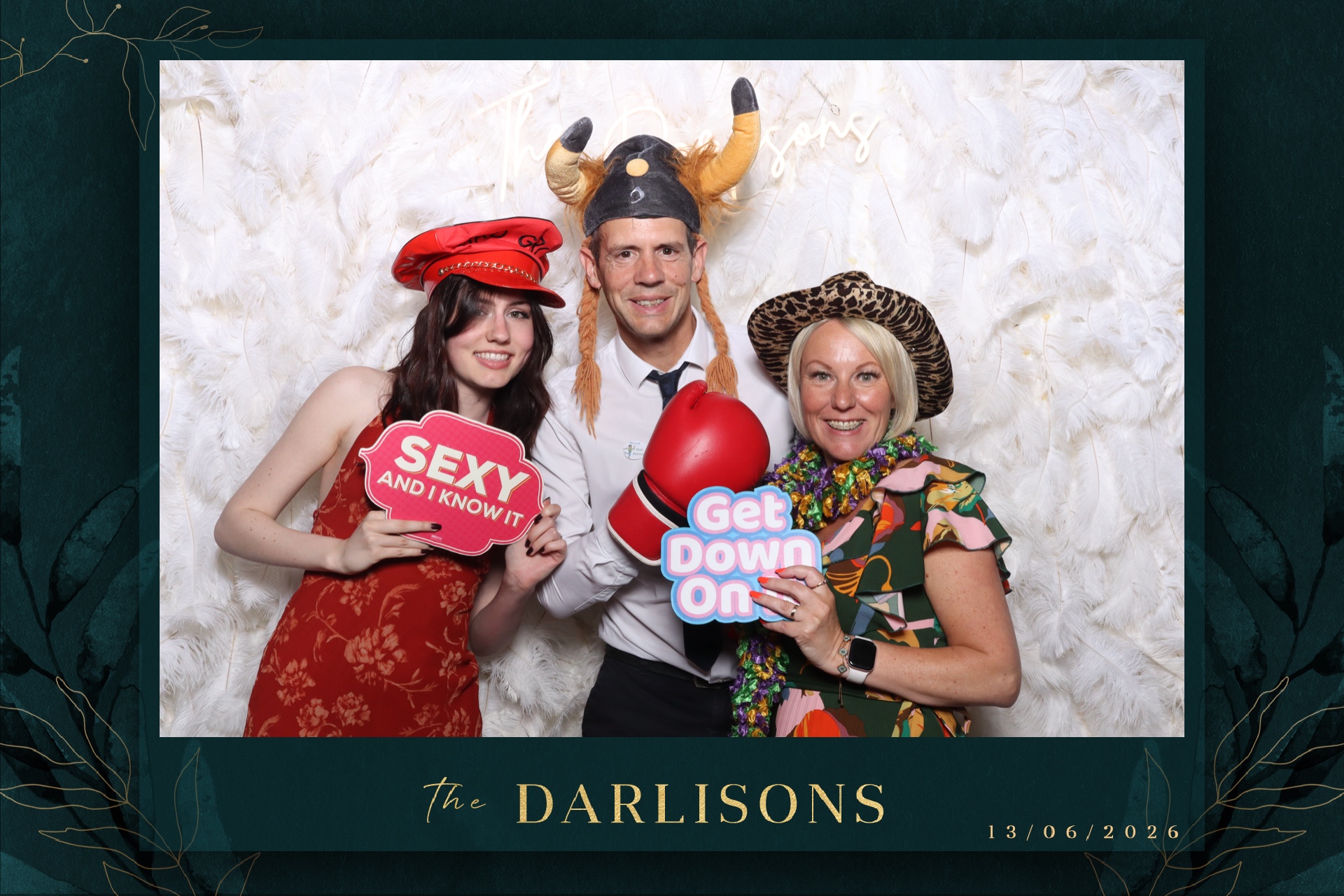 The Darlisons | View more photos from the event at gallery.magicimages.uk/u/MagicImages/The-Darlisons
