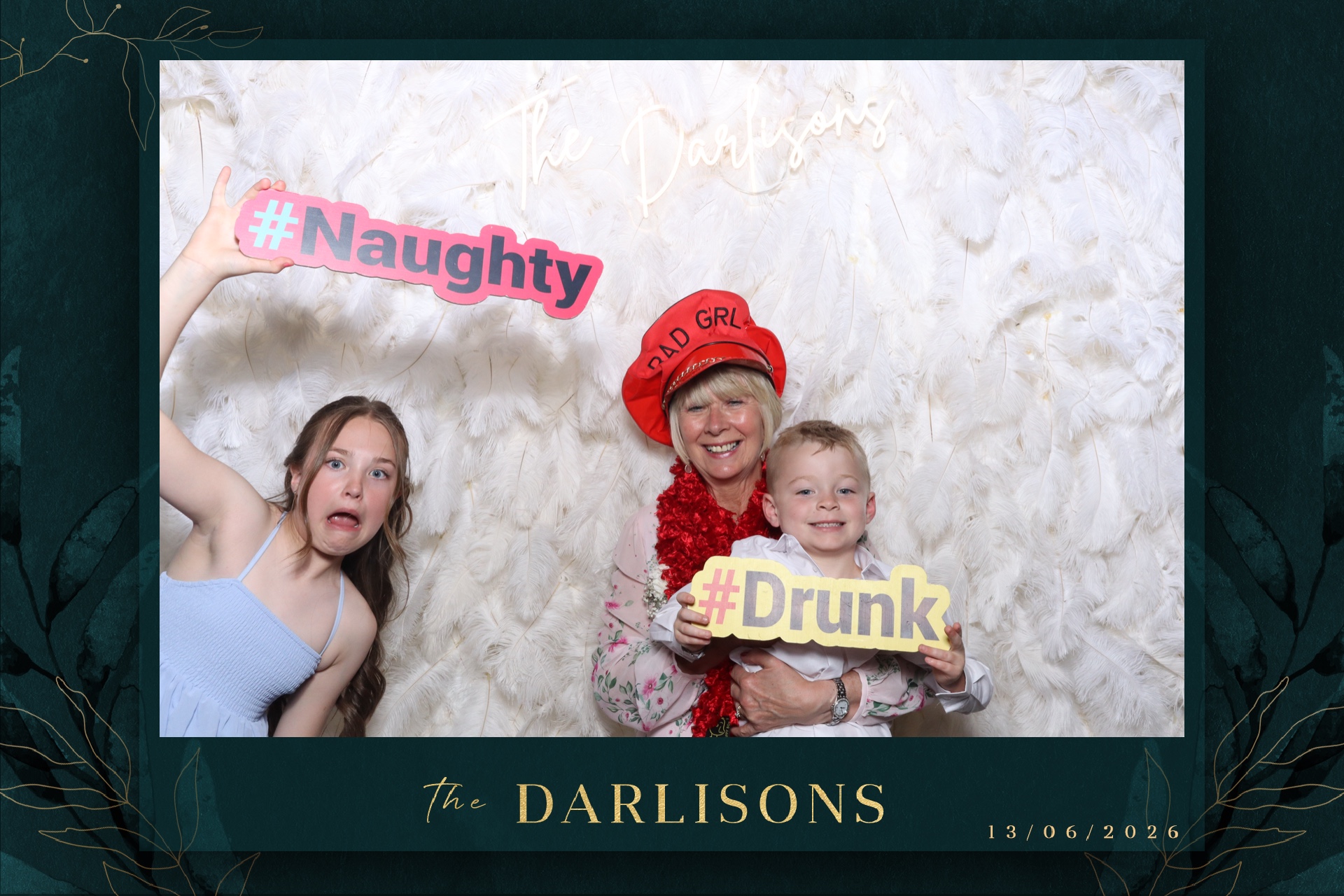 The Darlisons | View more photos from the event at gallery.magicimages.uk/u/MagicImages/The-Darlisons
