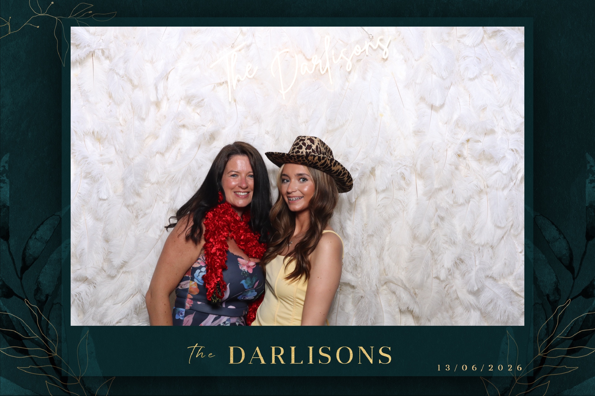 The Darlisons | View more photos from the event at gallery.magicimages.uk/u/MagicImages/The-Darlisons