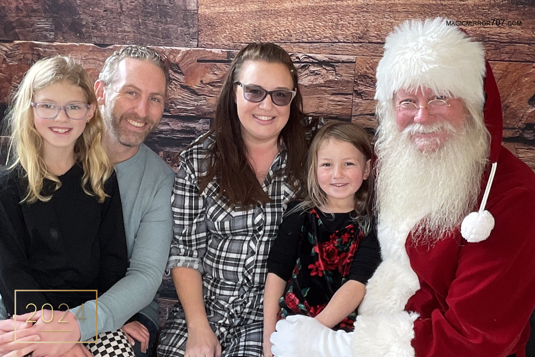 Pancake Breakfast with Santa & Mrs. Claus | View more photos from the event at gallery.magicmirror707.com/u/MagicMirror707/Pancake-Breakfast-with-Santa-Mrs-Claus