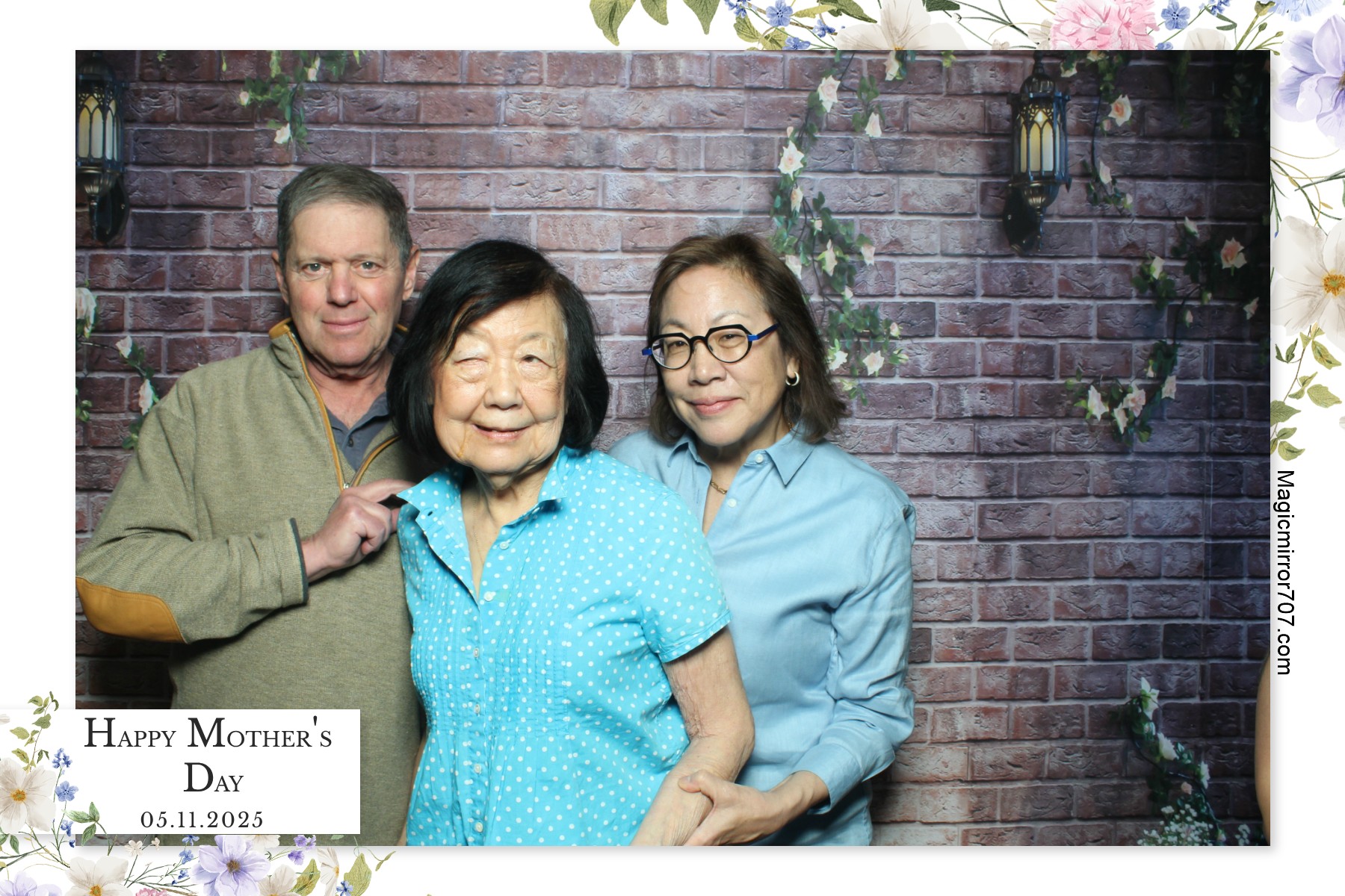 Mother's Day | View more photos from the event at gallery.magicmirror707.com/u/MagicMirror707/Mothers-Day