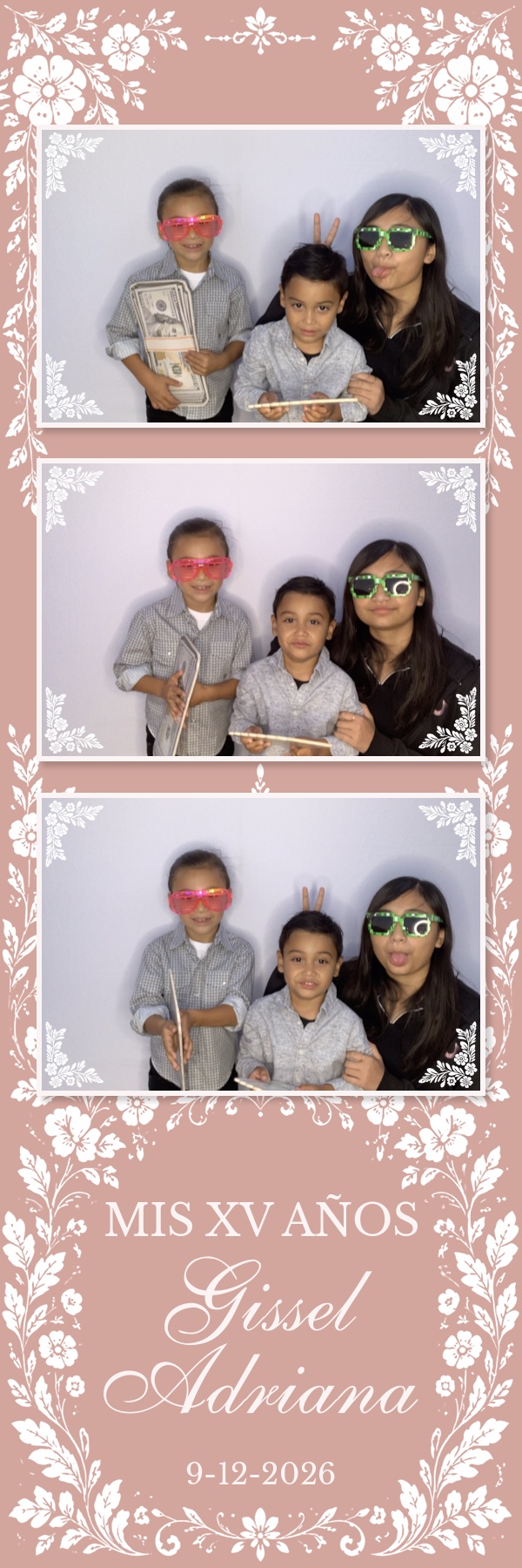 Gissel's Quinceañera | View more photos from the event at gallery.magicmirror707.com/u/MagicMirror707/Gissels-Quinceañera