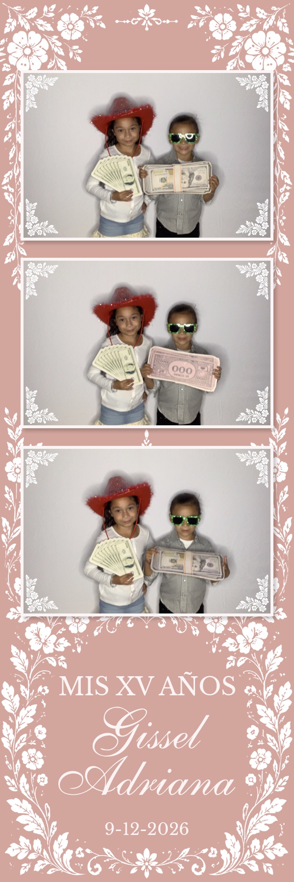Gissel's Quinceañera | View more photos from the event at gallery.magicmirror707.com/u/MagicMirror707/Gissels-Quinceañera