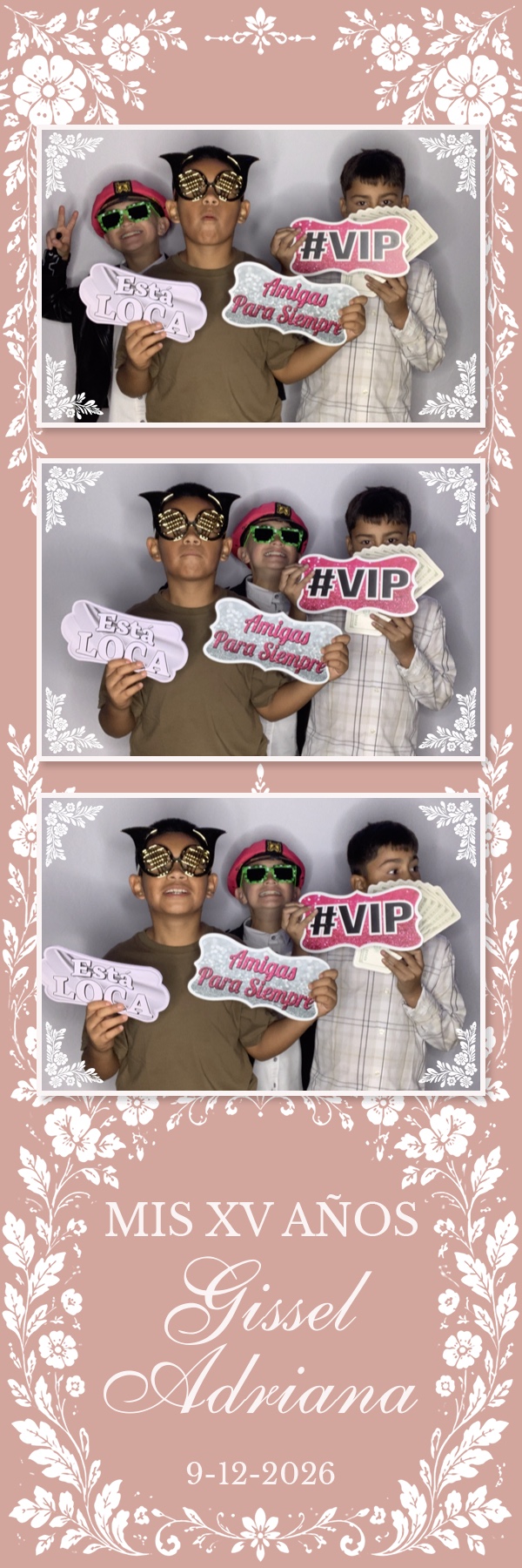Gissel's Quinceañera | View more photos from the event at gallery.magicmirror707.com/u/MagicMirror707/Gissels-Quinceañera