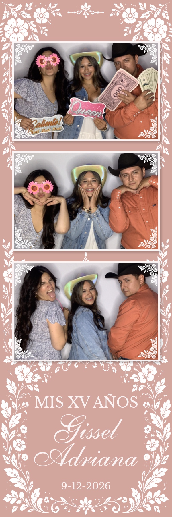 Gissel's Quinceañera | View more photos from the event at gallery.magicmirror707.com/u/MagicMirror707/Gissels-Quinceañera