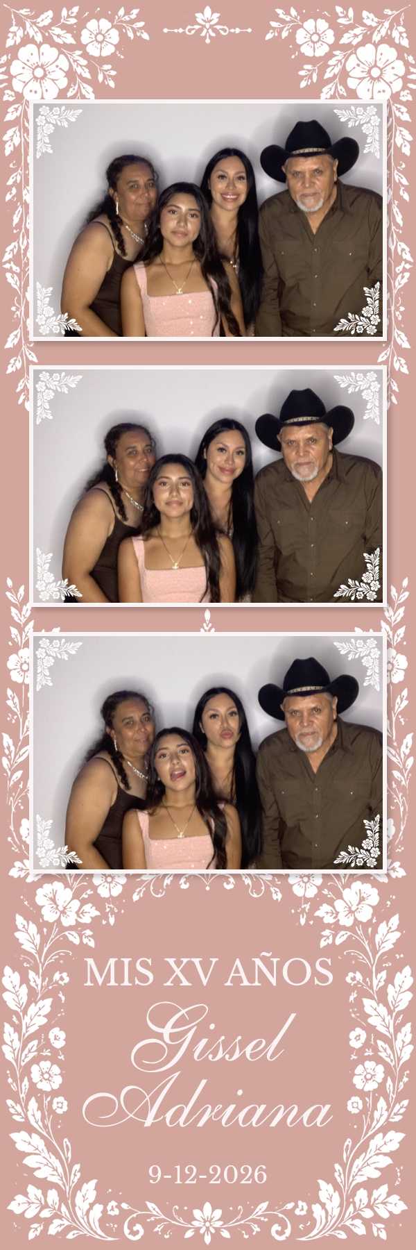 Gissel's Quinceañera | View more photos from the event at gallery.magicmirror707.com/u/MagicMirror707/Gissels-Quinceañera