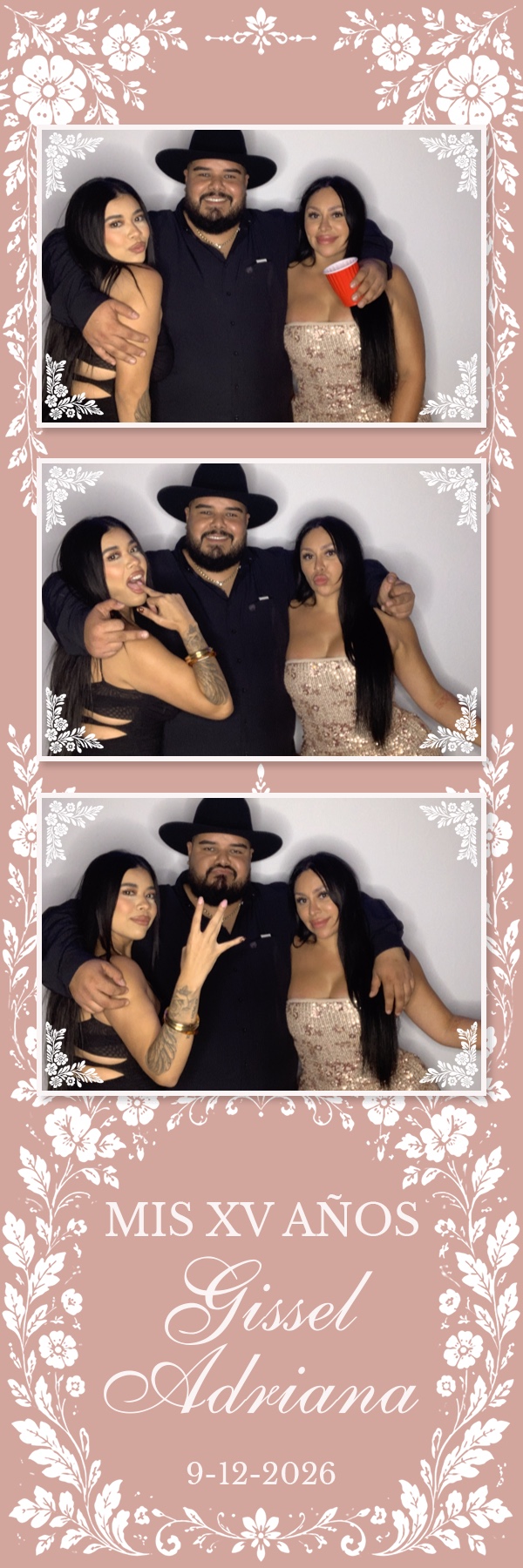 Gissel's Quinceañera | View more photos from the event at gallery.magicmirror707.com/u/MagicMirror707/Gissels-Quinceañera